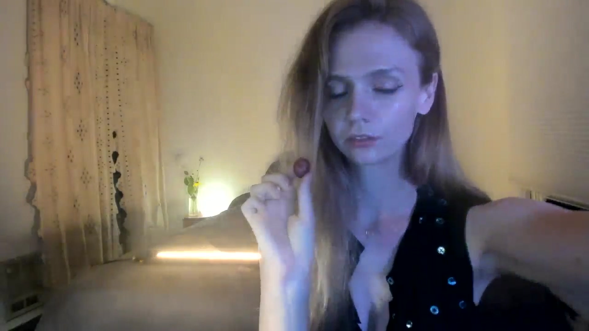 Gallery image thumbnail from Bdaymuffin's myfreecams stream on, 08/06/2024, 06:04 image 13 of 20