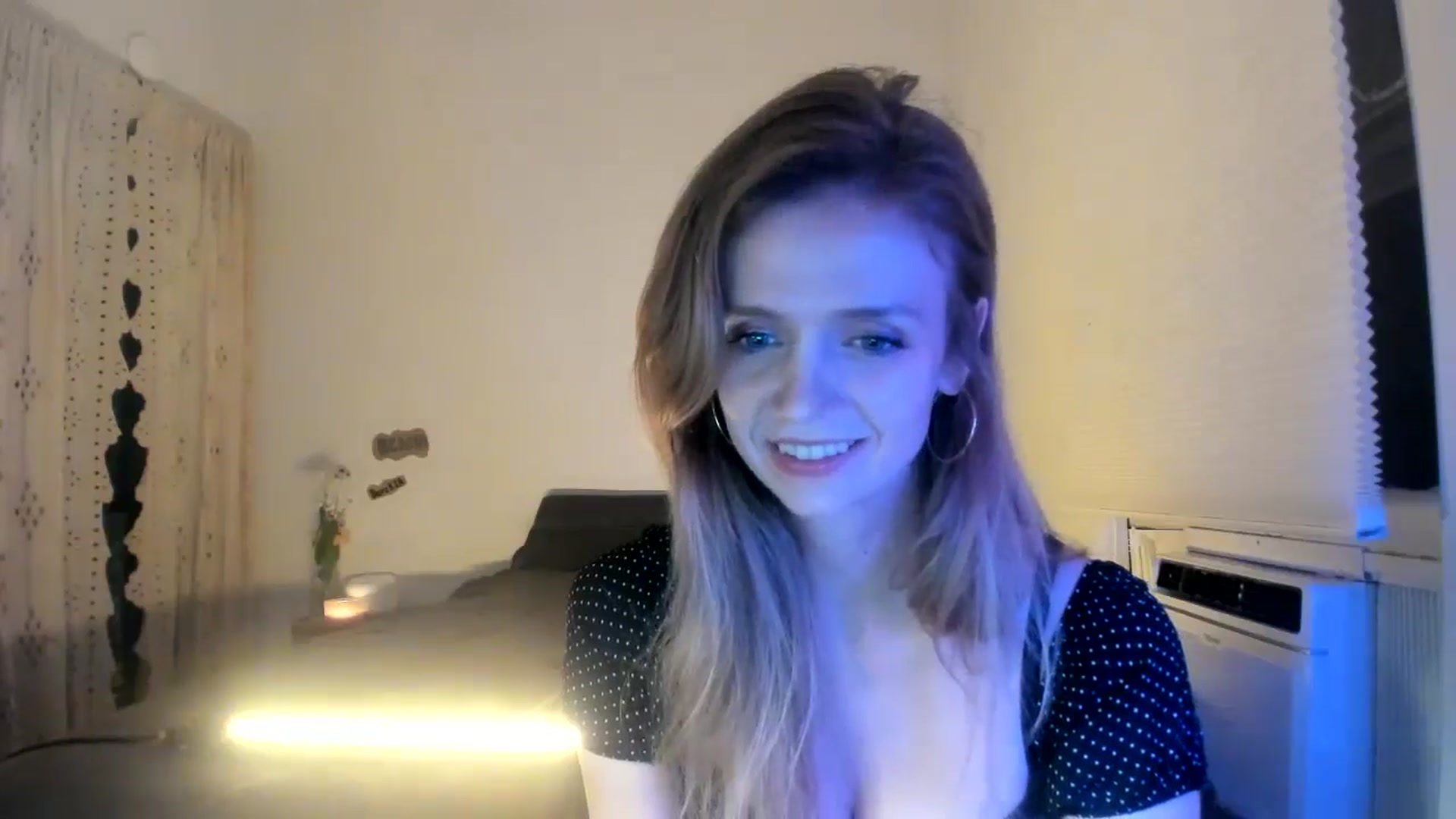 Gallery image thumbnail from Bdaymuffin's myfreecams stream on, 08/08/2024, 05:09 image 11 of 20