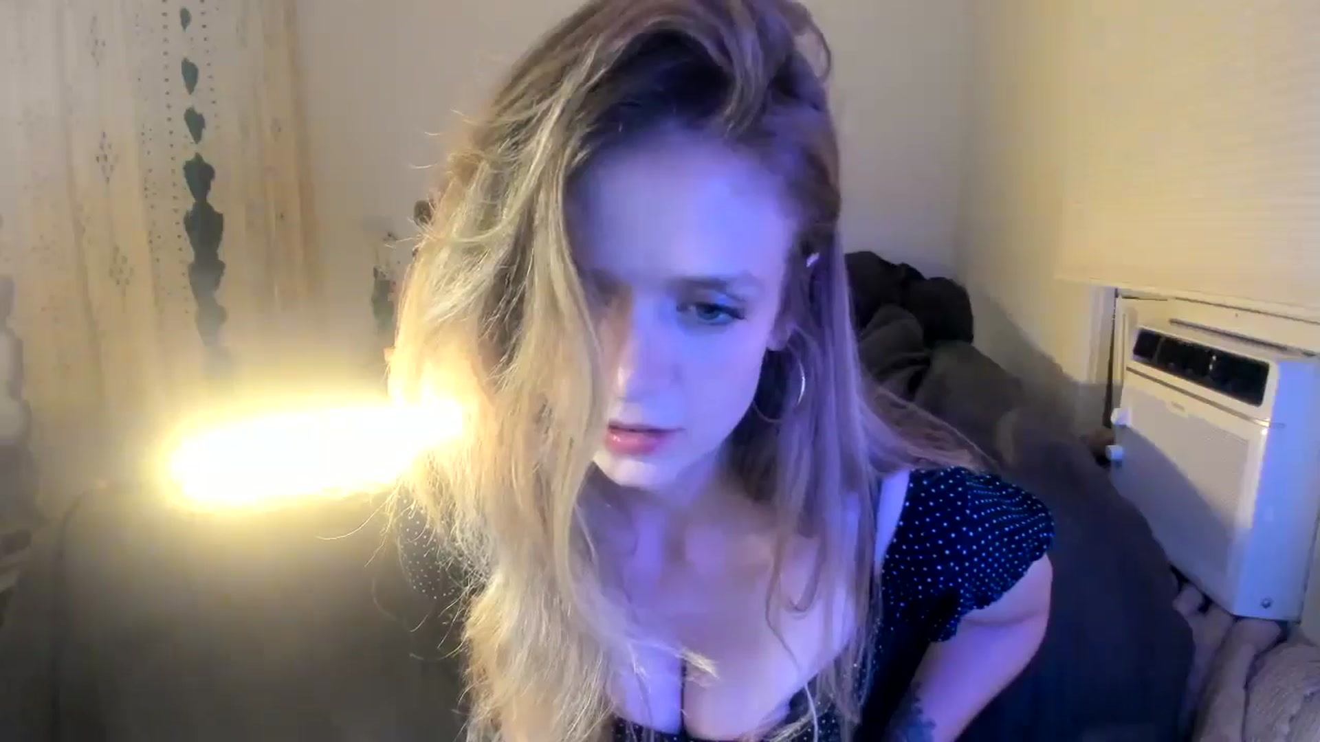Gallery image thumbnail from Bdaymuffin's myfreecams stream on, 08/08/2024, 06:28 image 10 of 20
