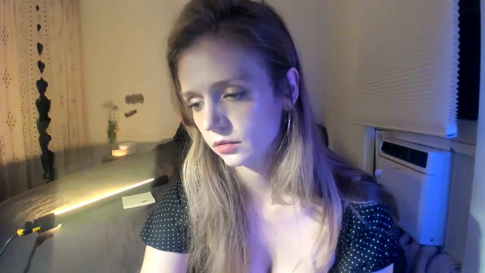 Gallery image thumbnail from Bdaymuffin's myfreecams stream on, 08/08/2024, 06:28 image 16 of 20