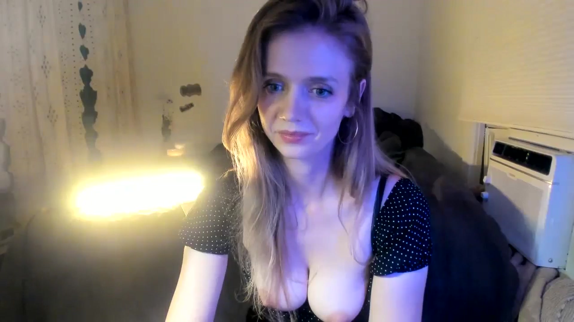 Gallery image thumbnail from Bdaymuffin's myfreecams stream on, 08/08/2024, 06:28 image 9 of 20