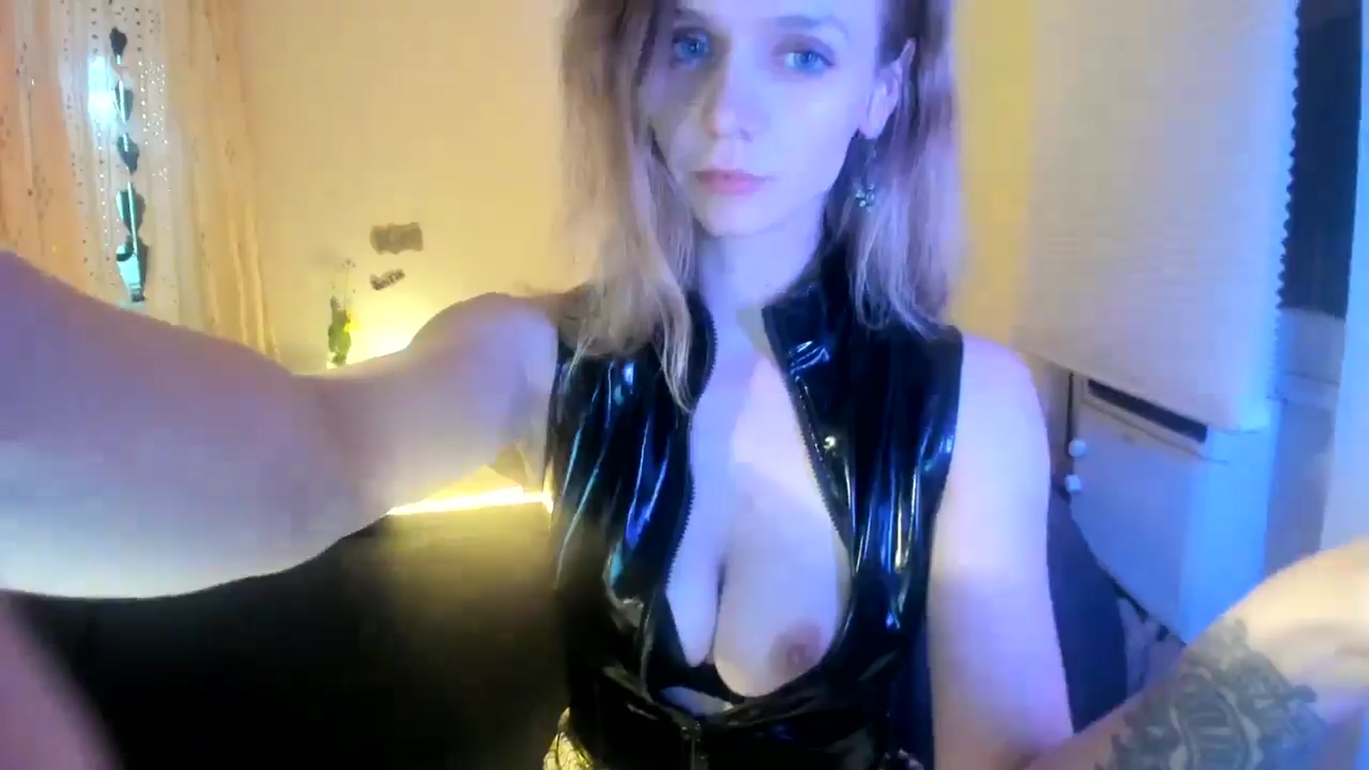 Gallery image thumbnail from Bdaymuffin's myfreecams stream on, 08/09/2024, 06:45 image 7 of 20