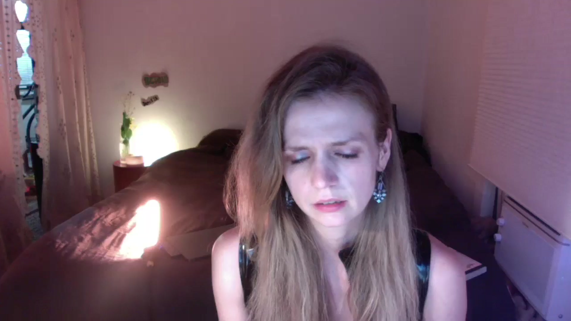 Gallery image thumbnail from Bdaymuffin's myfreecams stream on, 08/09/2024, 07:23 image 1 of 20