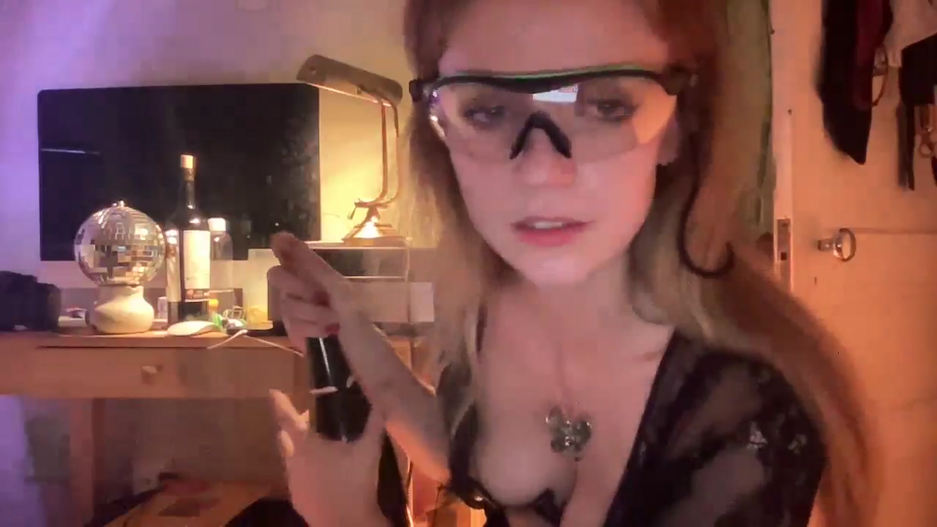 Gallery image thumbnail from Bdaymuffin's myfreecams stream on, 08/11/2024, 08:09 image 12 of 20