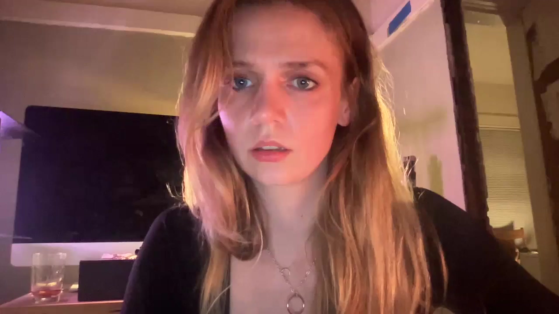 Gallery image thumbnail from Bdaymuffin's myfreecams stream on, 08/18/2024, 06:35 image 7 of 20