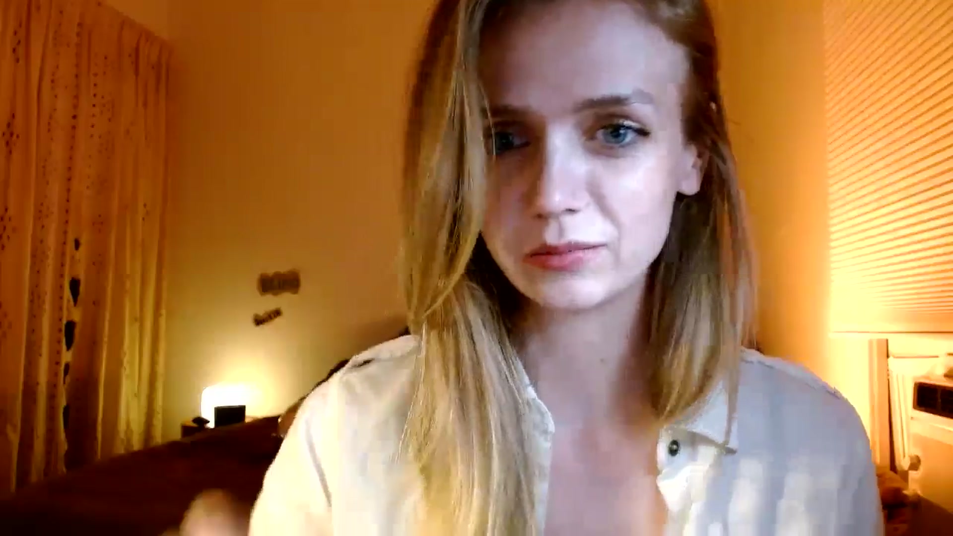 Gallery image thumbnail from Bdaymuffin's myfreecams stream on, 08/22/2024, 04:10 image 13 of 20