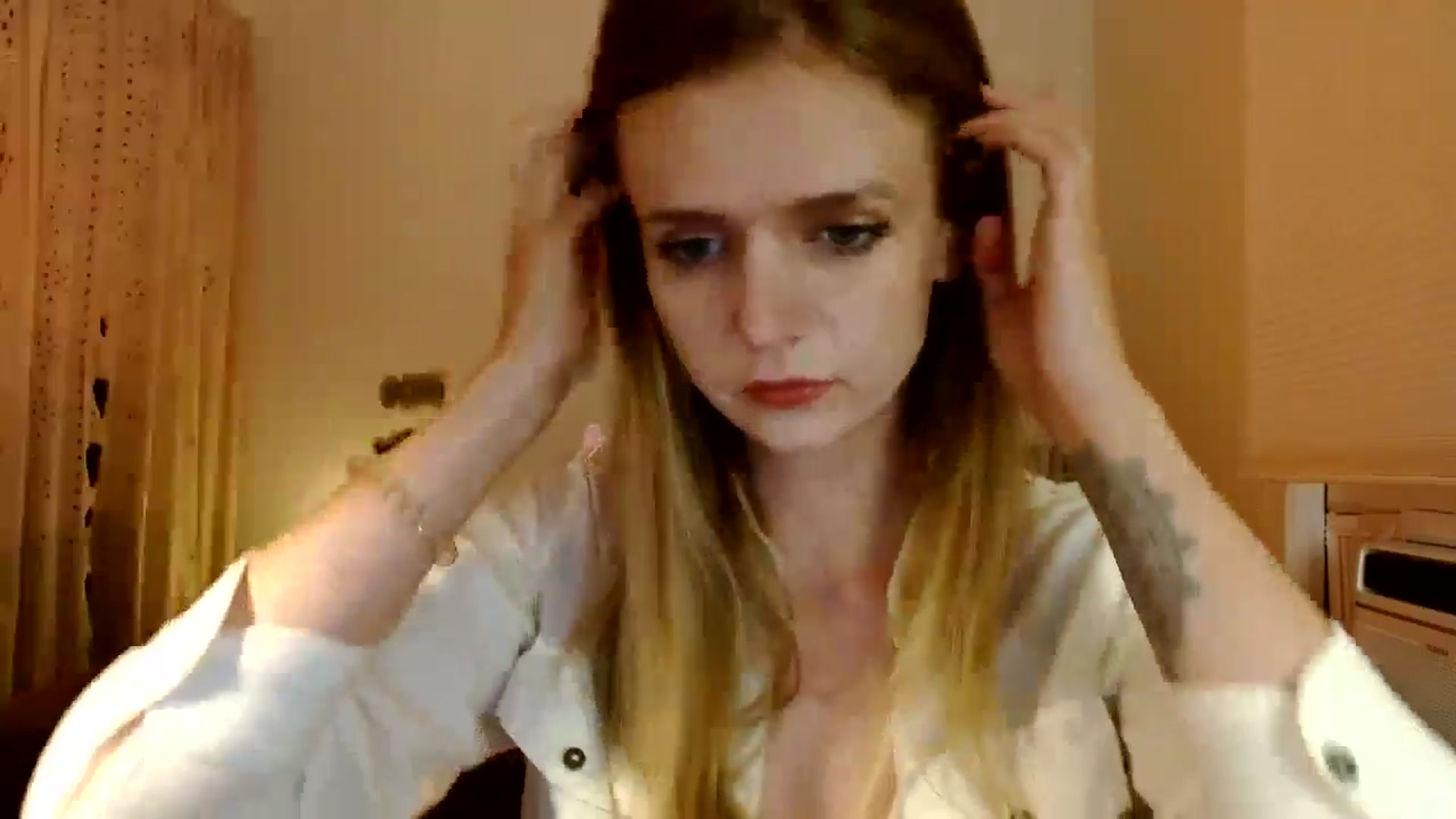 Gallery image thumbnail from Bdaymuffin's myfreecams stream on, 08/22/2024, 04:10 image 4 of 20