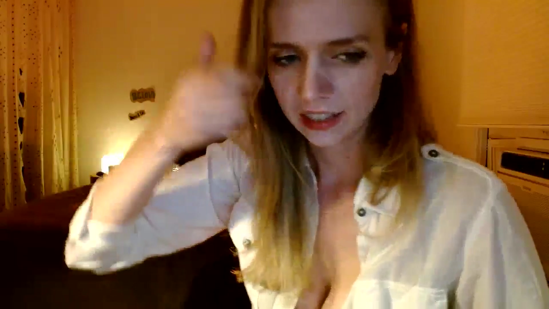 Gallery image thumbnail from Bdaymuffin's myfreecams stream on, 08/22/2024, 04:10 image 7 of 20
