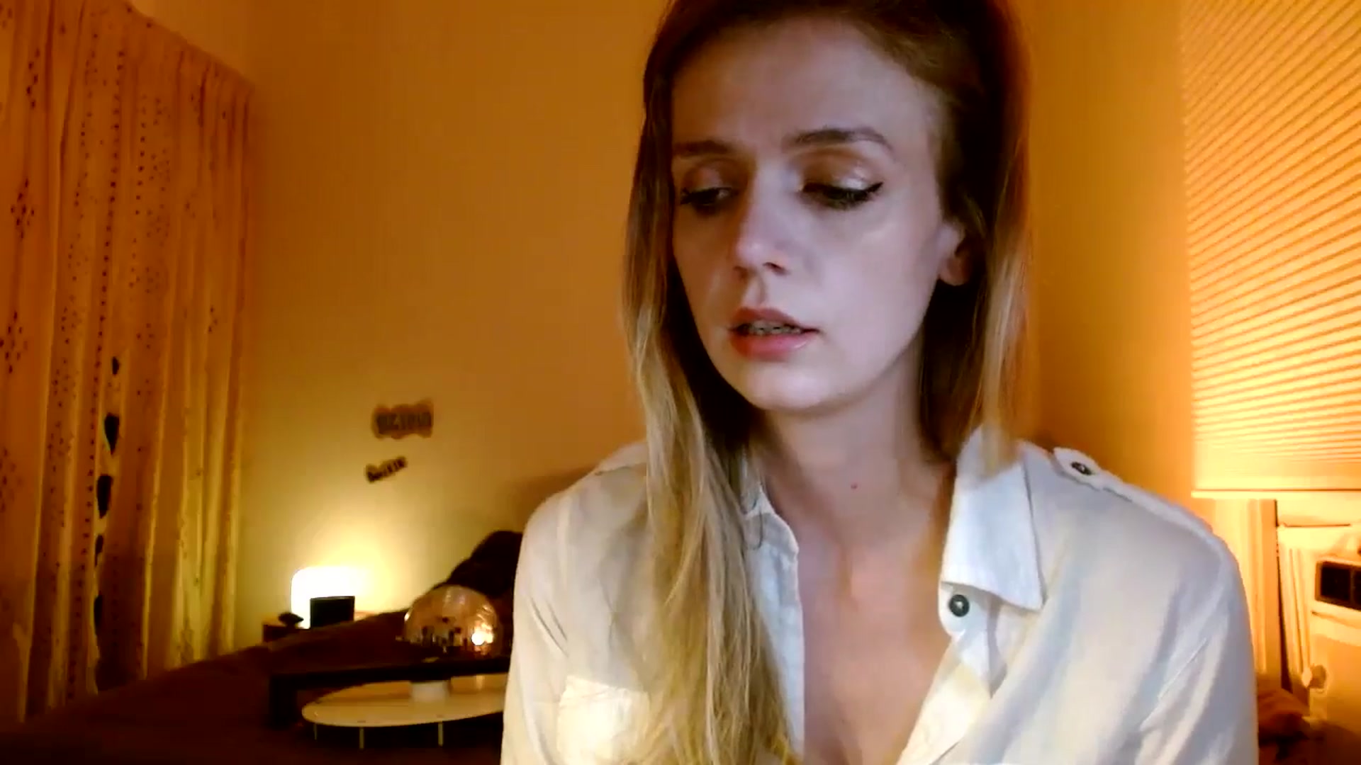 Gallery image thumbnail from Bdaymuffin's myfreecams stream on, 08/22/2024, 04:10 image 15 of 20