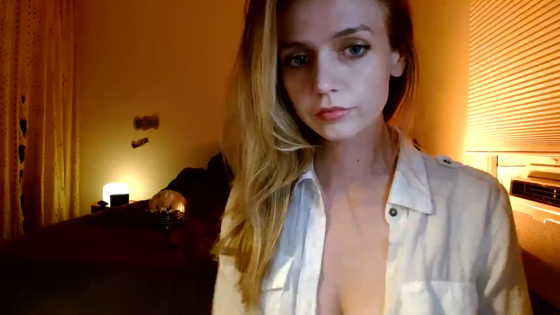 Gallery image thumbnail from Bdaymuffin's myfreecams stream on, 08/22/2024, 04:10 image 11 of 20