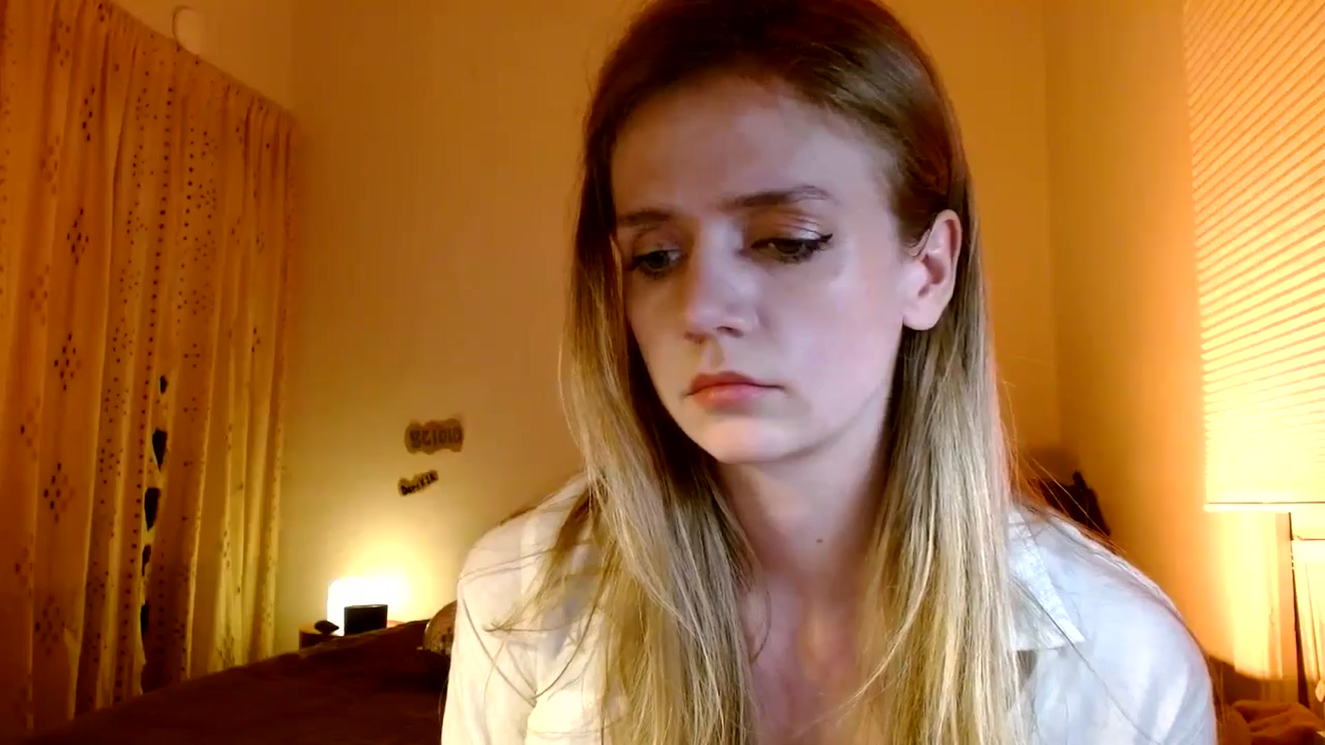 Gallery image thumbnail from Bdaymuffin's myfreecams stream on, 08/22/2024, 05:10 image 8 of 20