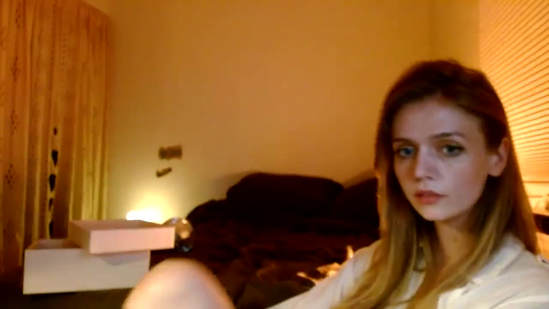 Gallery image thumbnail from Bdaymuffin's myfreecams stream on, 08/22/2024, 05:10 image 18 of 20