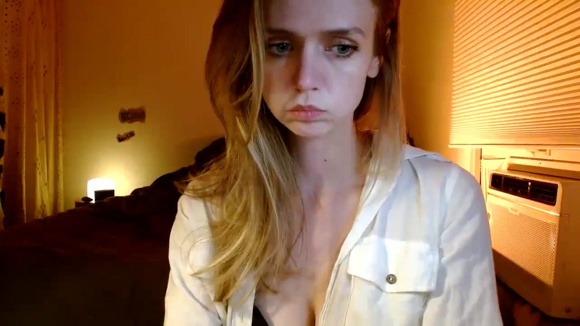 Gallery image thumbnail from Bdaymuffin's myfreecams stream on, 08/22/2024, 05:58 image 14 of 20