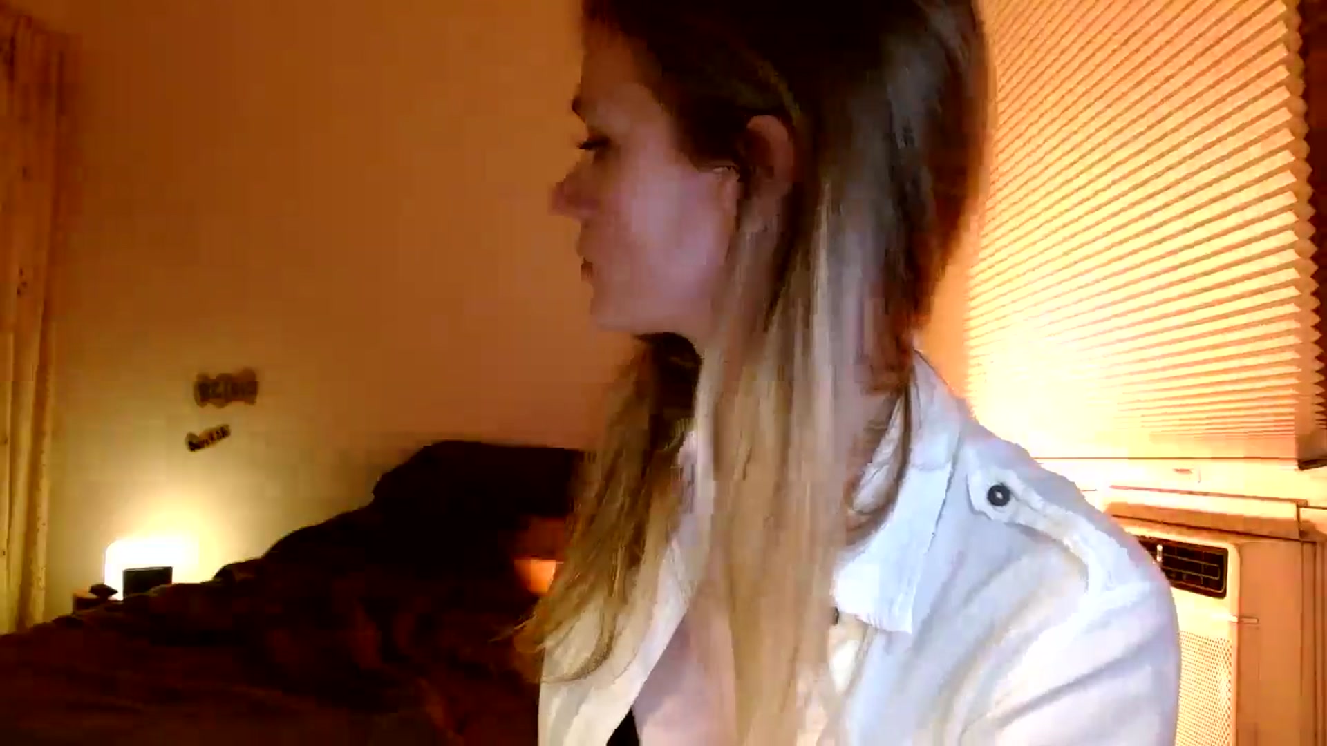 Gallery image thumbnail from Bdaymuffin's myfreecams stream on, 08/22/2024, 05:58 image 8 of 20