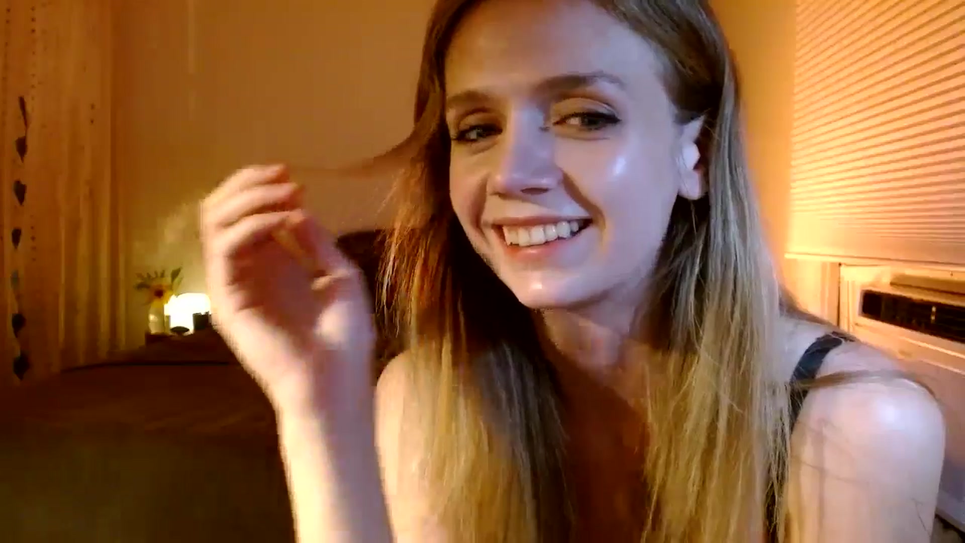 Gallery image thumbnail from Bdaymuffin's myfreecams stream on, 08/23/2024, 05:53 image 13 of 20