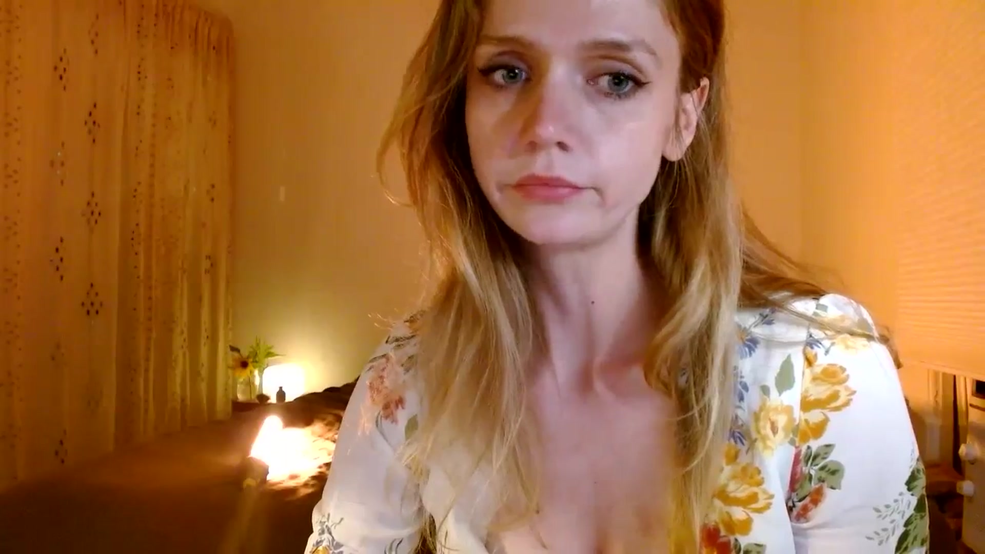 Gallery image thumbnail from Bdaymuffin's myfreecams stream on, 08/25/2024, 07:58 image 9 of 20