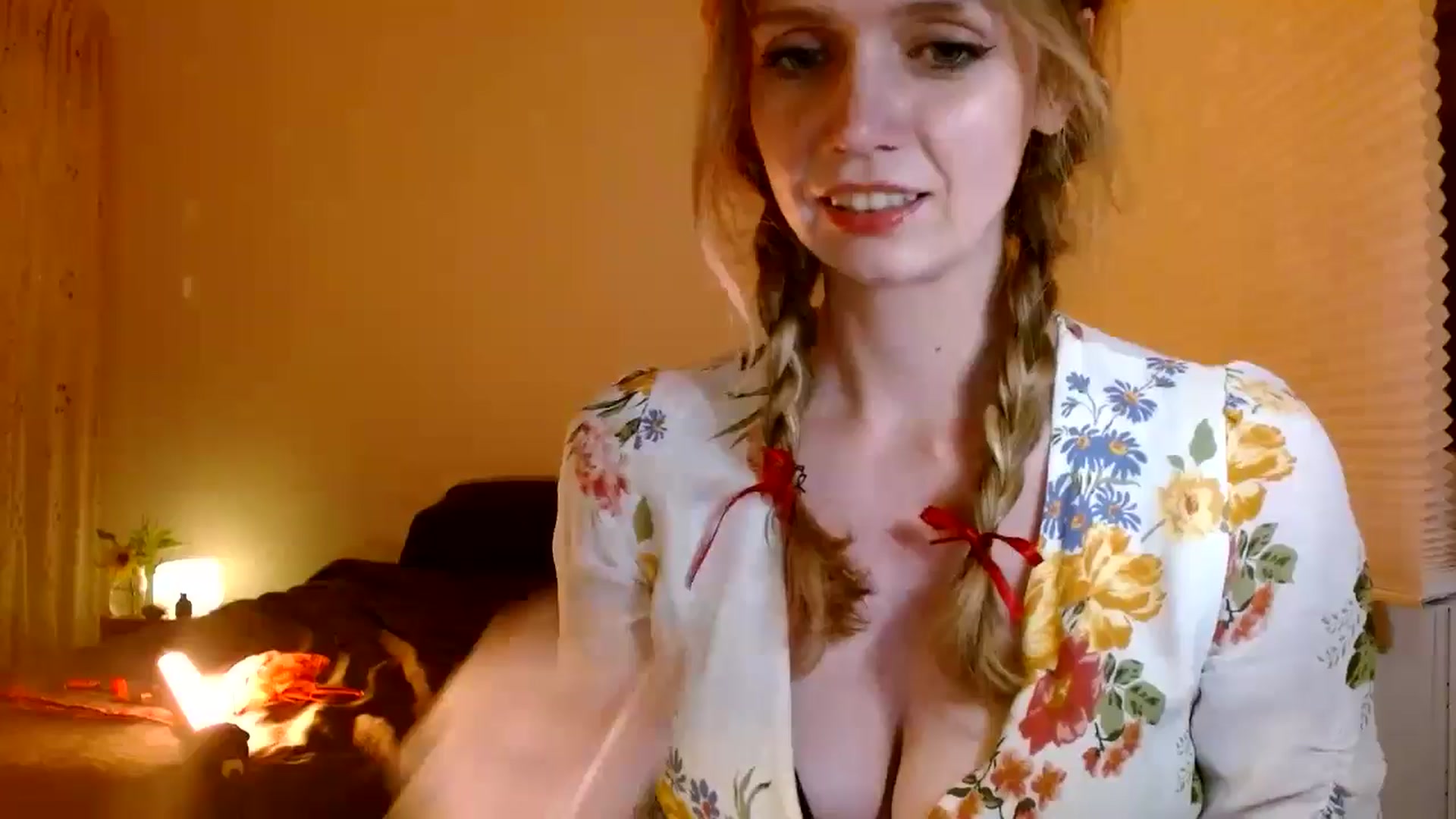 Gallery image thumbnail from Bdaymuffin's myfreecams stream on, 08/25/2024, 07:58 image 3 of 20