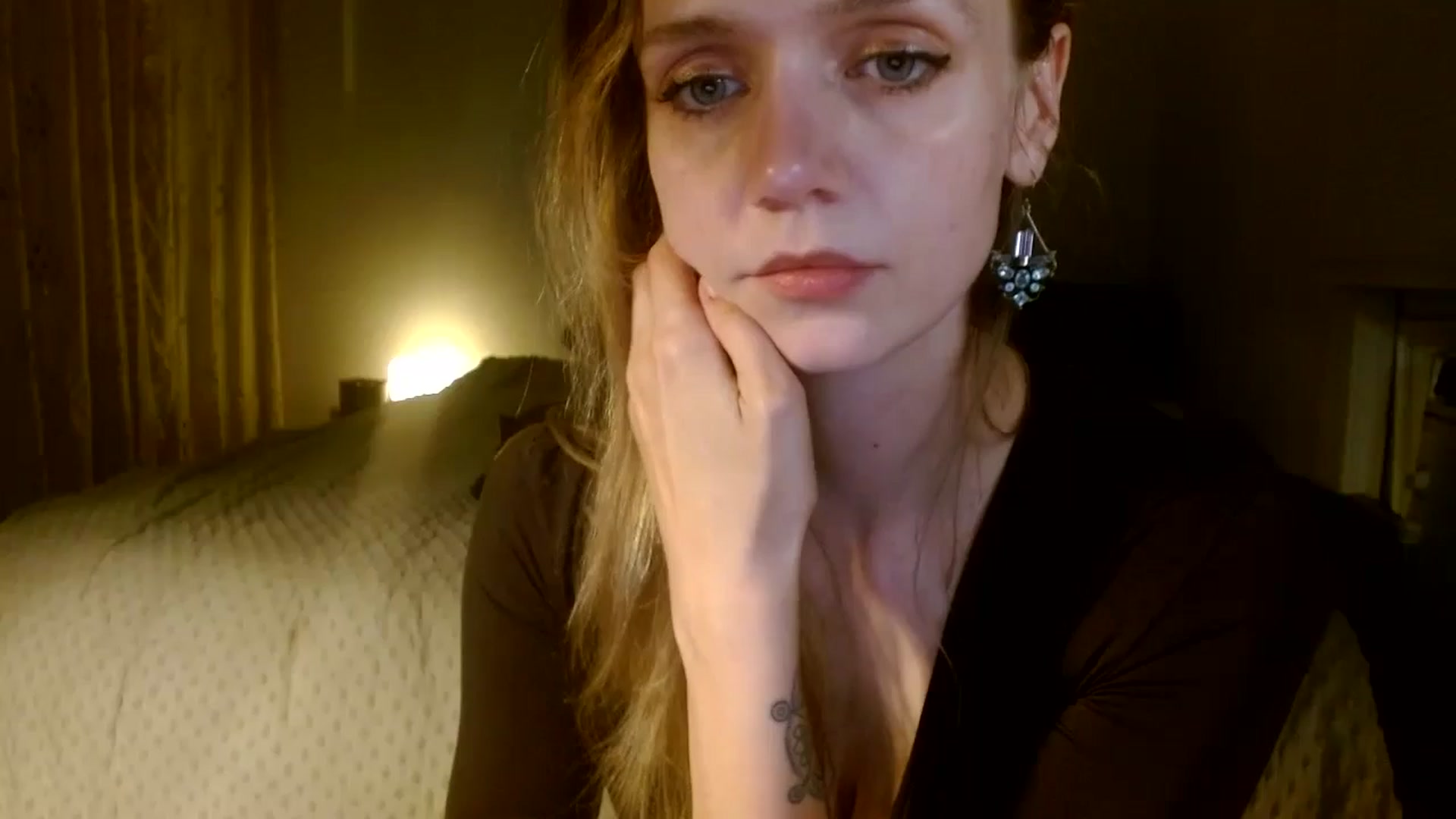 Gallery image thumbnail from Bdaymuffin's myfreecams stream on, 08/30/2024, 06:03 image 1 of 20