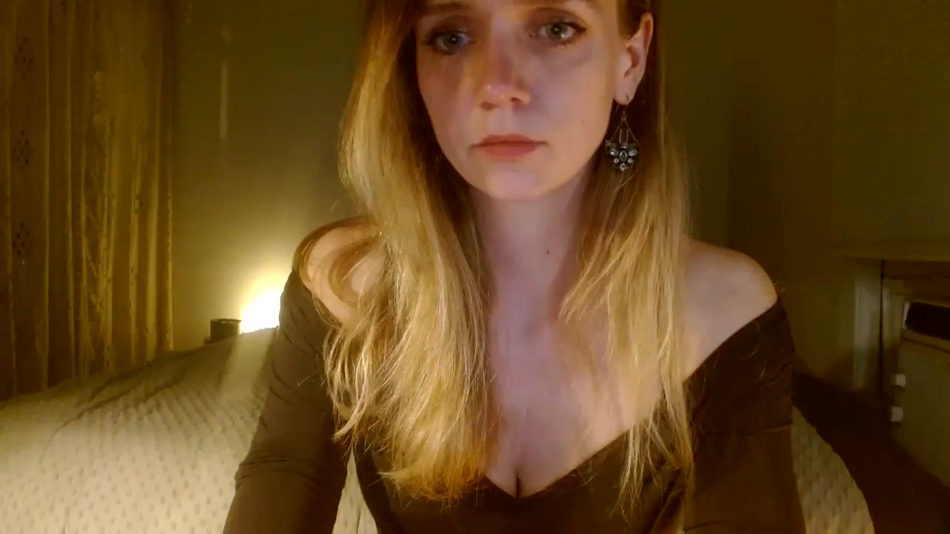 Gallery image thumbnail from Bdaymuffin's myfreecams stream on, 08/30/2024, 06:03 image 7 of 20