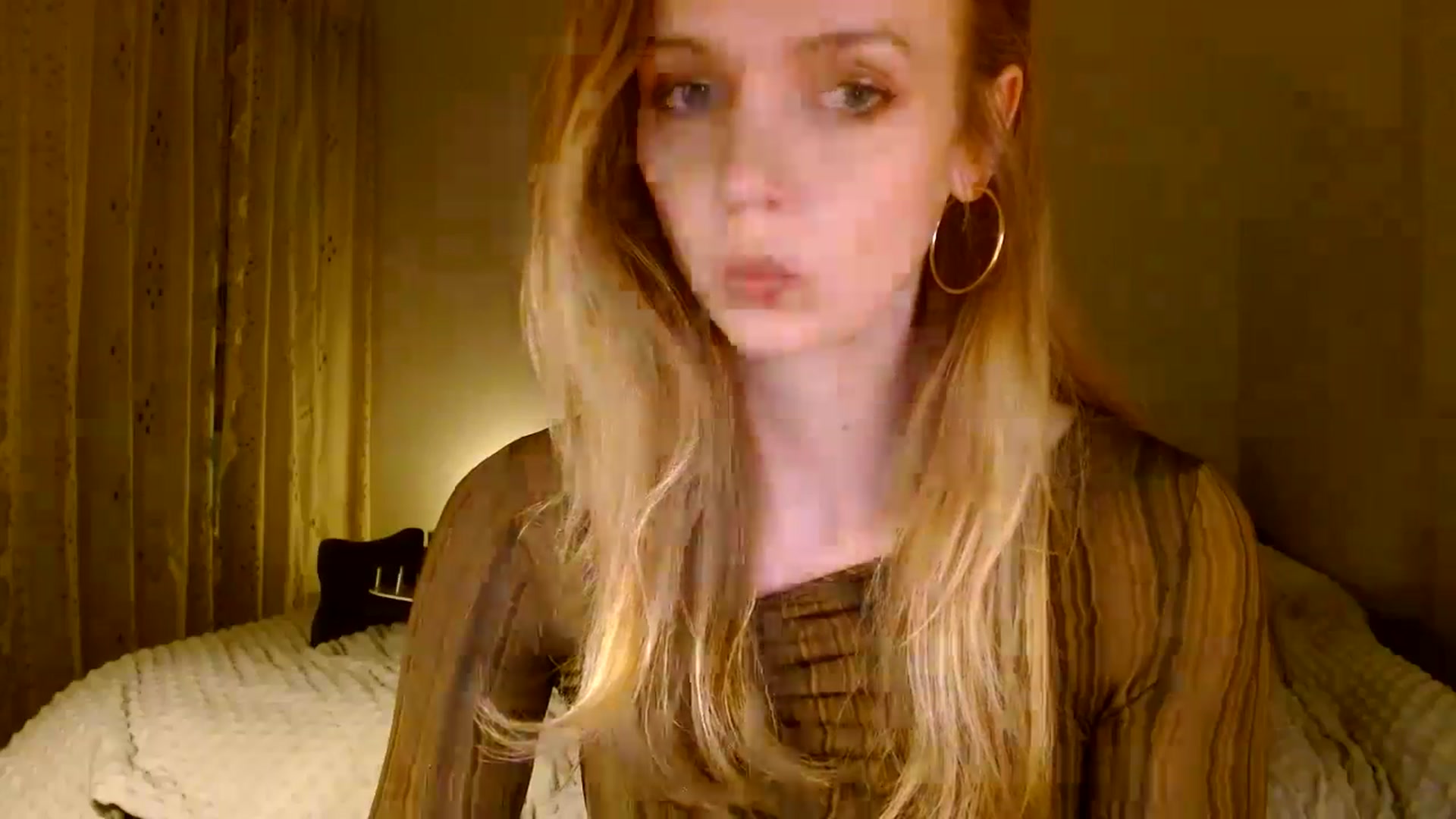 Gallery image thumbnail from Bdaymuffin's myfreecams stream on, 08/31/2024, 05:15 image 15 of 20