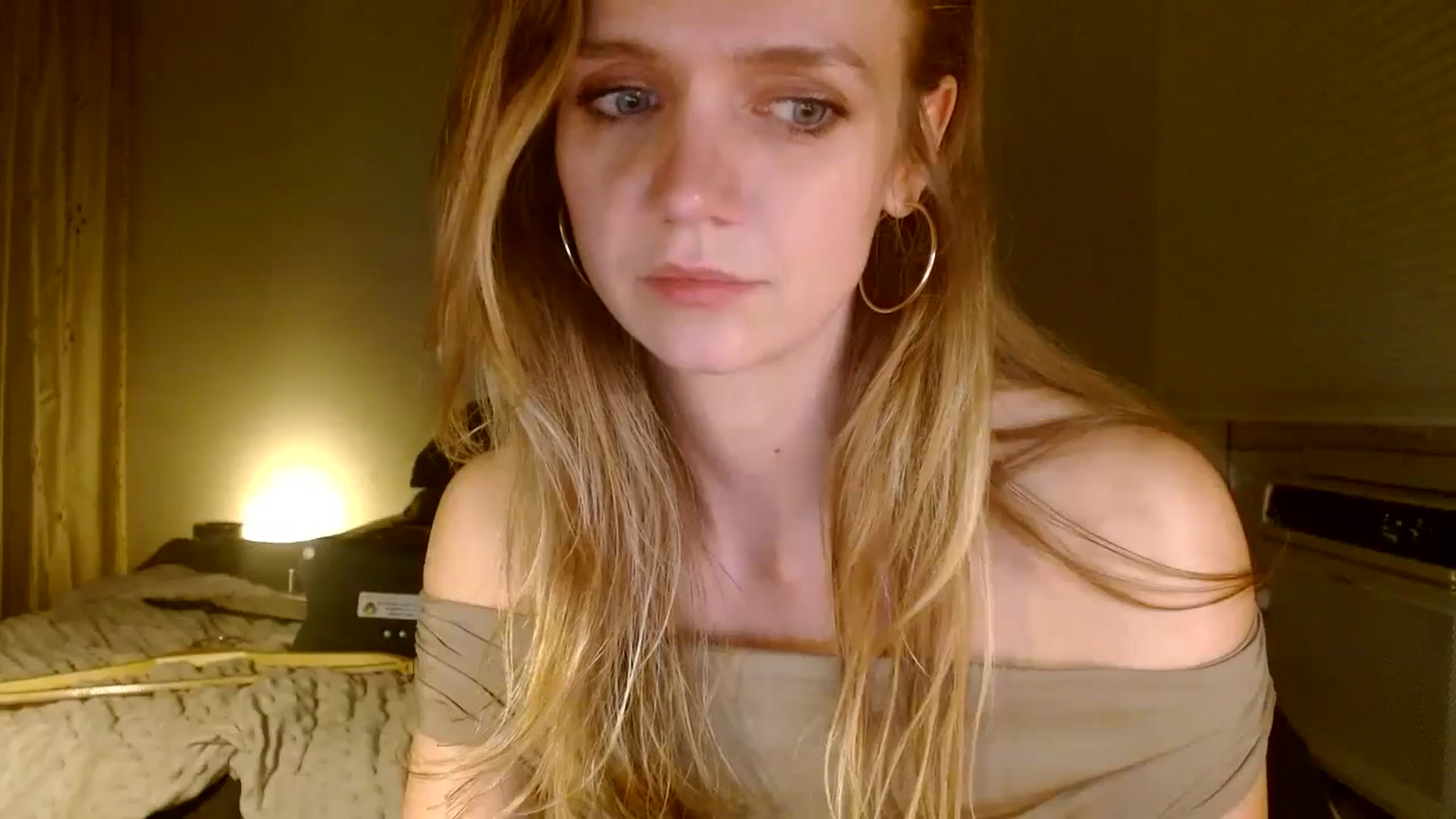 Gallery image thumbnail from Bdaymuffin's myfreecams stream on, 08/31/2024, 07:26 image 14 of 20