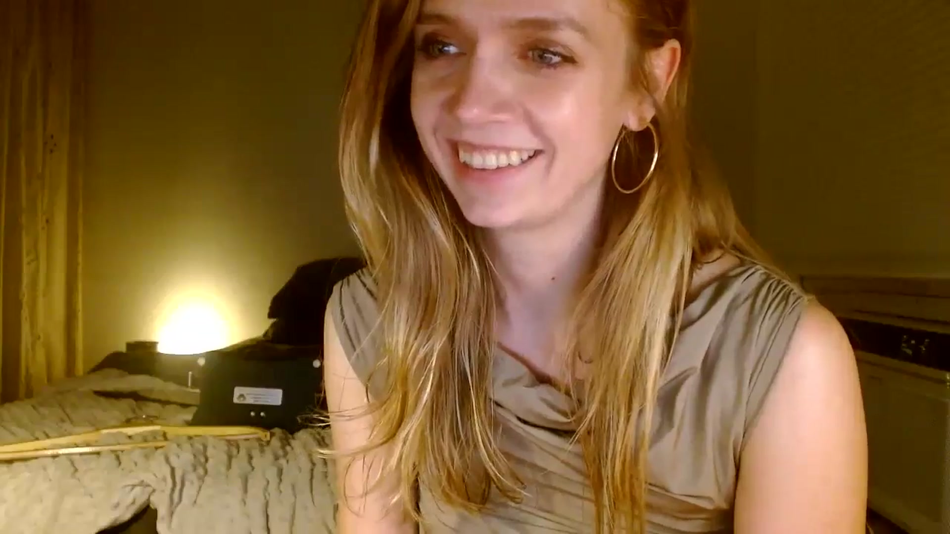 Gallery image thumbnail from Bdaymuffin's myfreecams stream on, 08/31/2024, 07:26 image 13 of 20