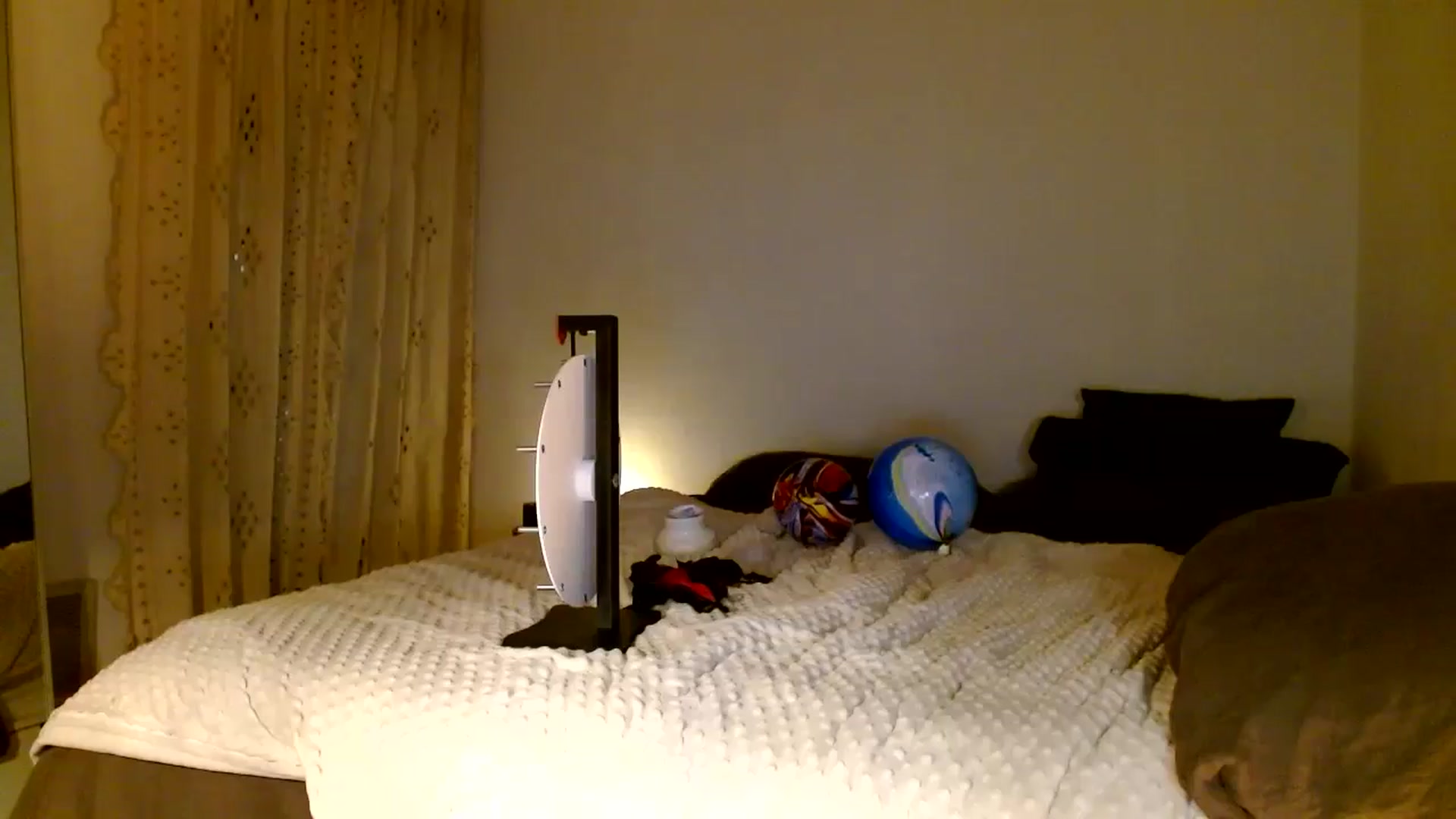 Gallery image thumbnail from Bdaymuffin's myfreecams stream on, 09/01/2024, 07:40 image 14 of 20