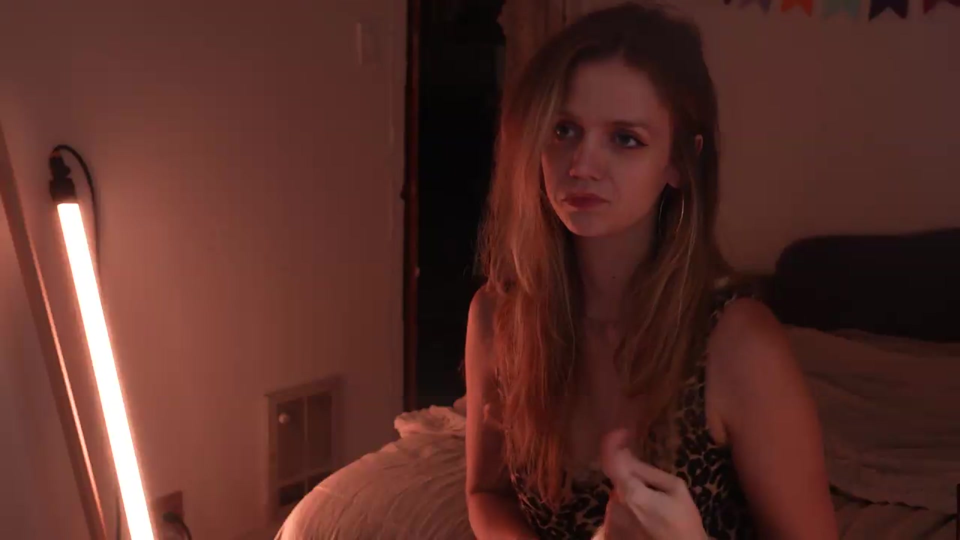 Gallery image thumbnail from Bdaymuffin's myfreecams stream on, 08/16/2026, 04:18 image 10 of 20