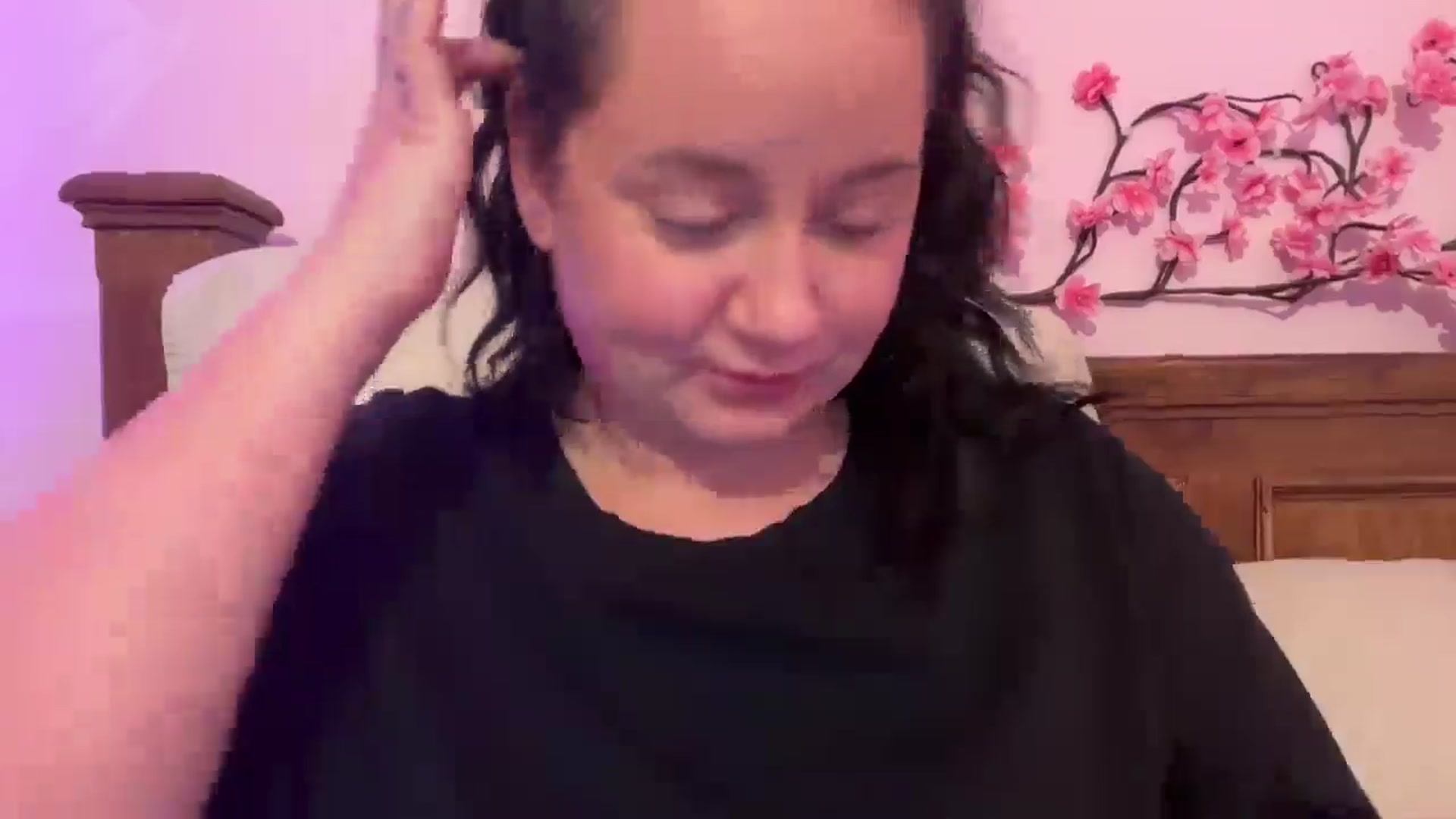 Gallery image thumbnail from Bdaypanda's myfreecams stream on, 11/20/2025, 20:13 image 14 of 20