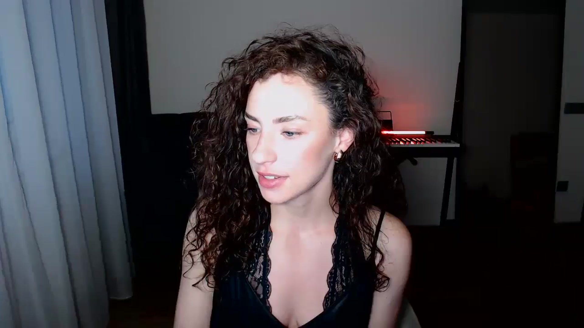 Gallery image thumbnail from BeWonderful's myfreecams stream on, 07/05/2025, 19:19 image 8 of 20