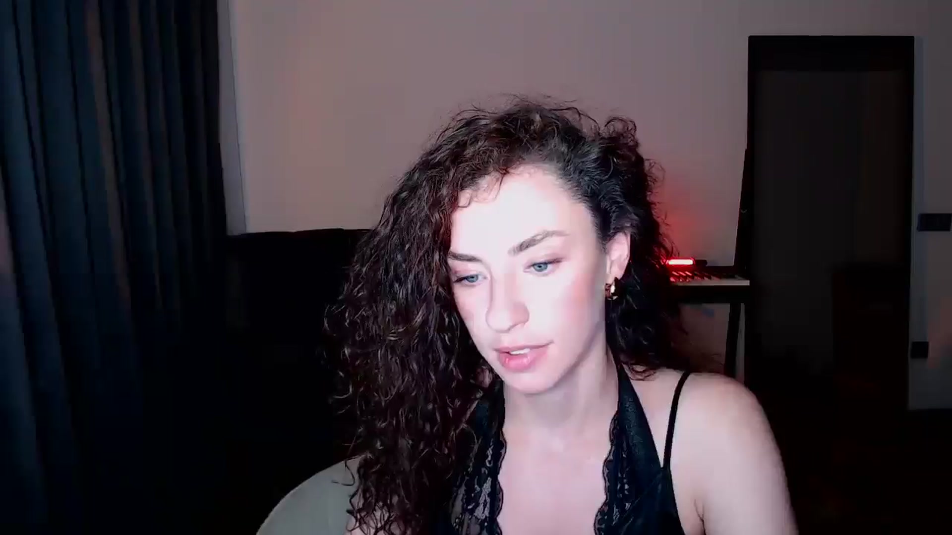 Gallery image thumbnail from BeWonderful's myfreecams stream on, 07/05/2025, 19:19 image 11 of 20