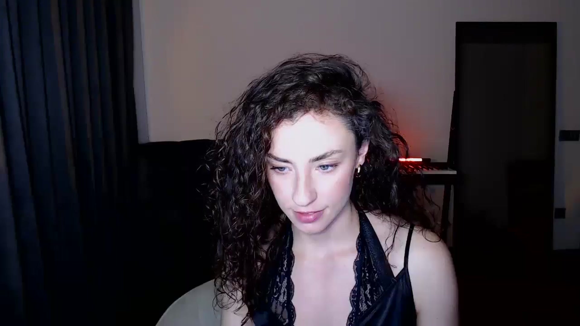 Gallery image thumbnail from BeWonderful's myfreecams stream on, 07/05/2025, 19:19 image 9 of 20