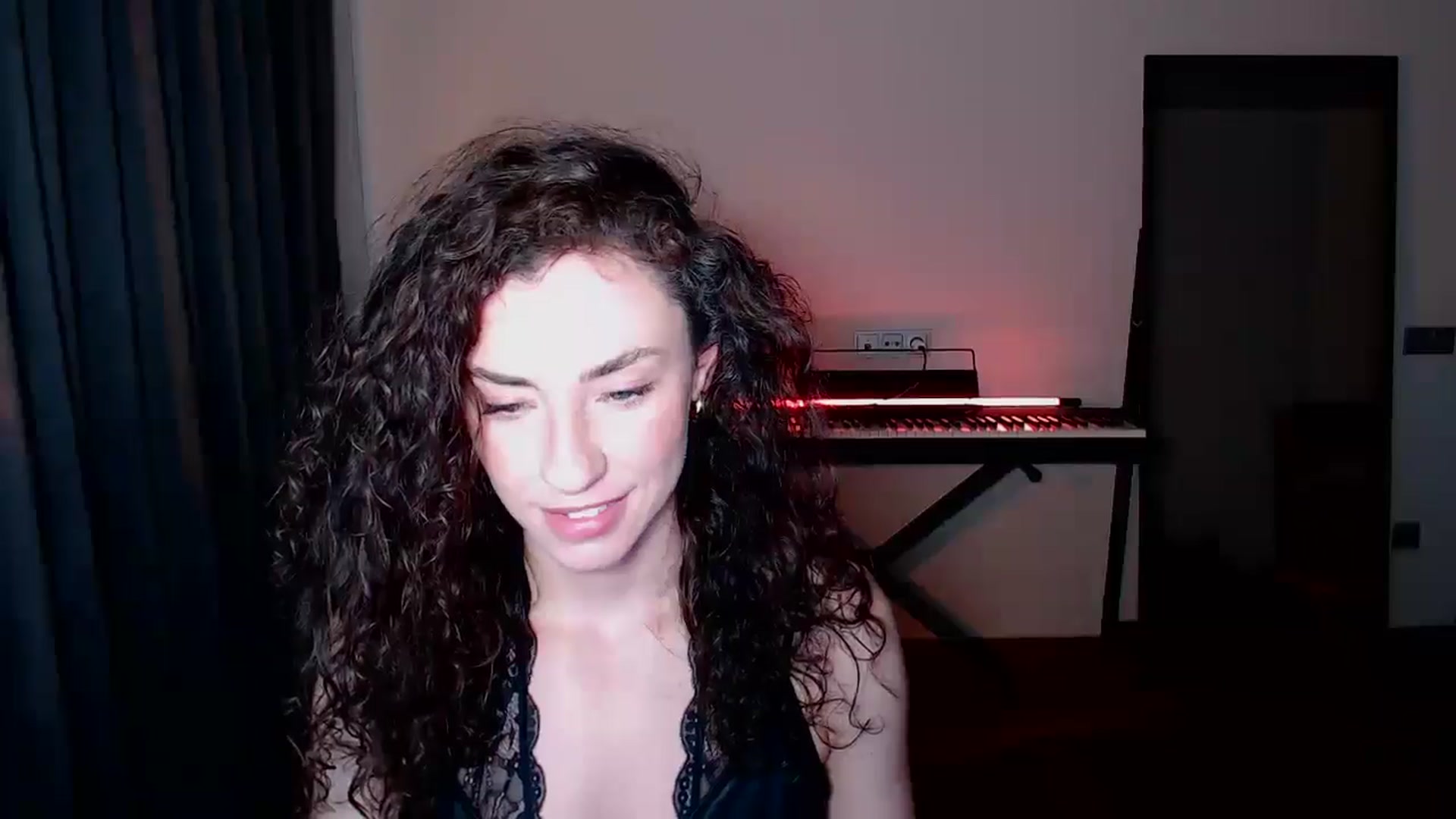 Gallery image thumbnail from BeWonderful's myfreecams stream on, 07/05/2025, 19:19 image 10 of 20