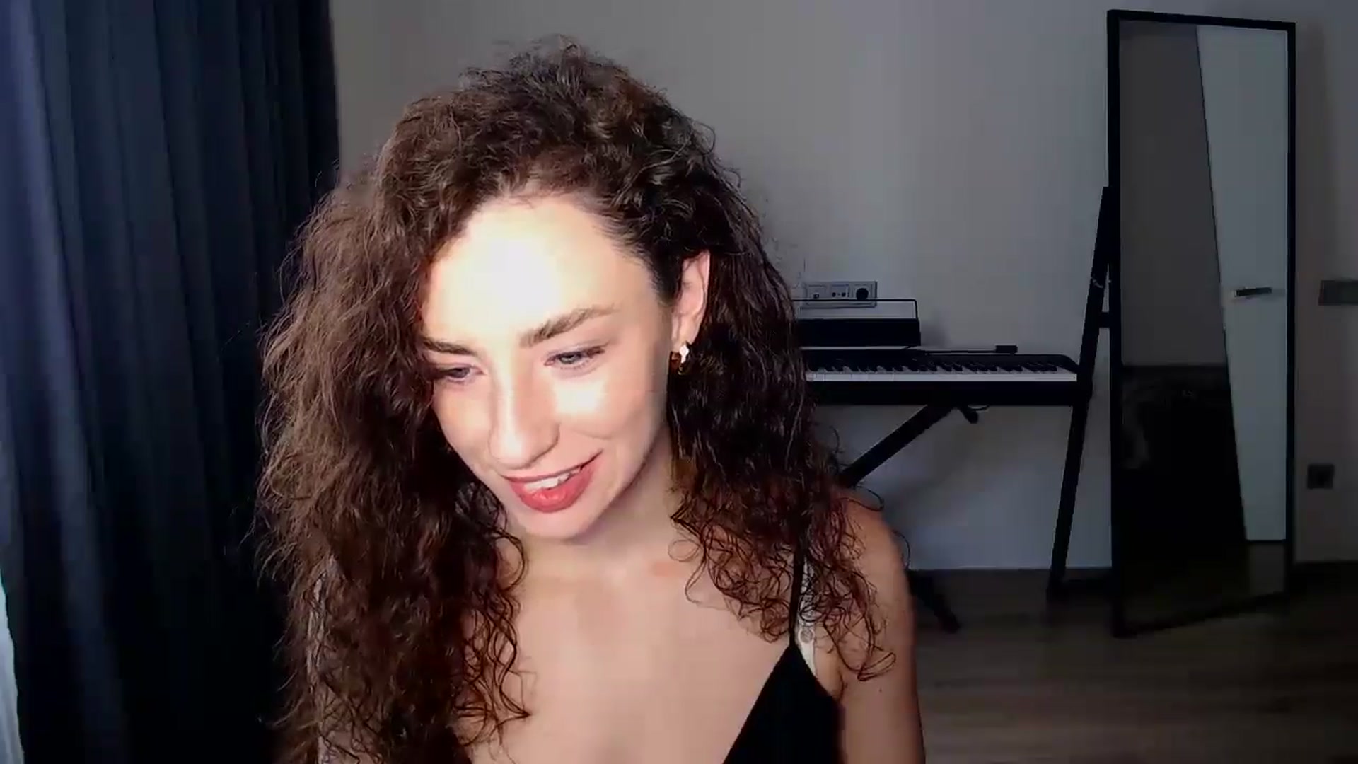 Gallery image thumbnail from BeWonderful's myfreecams stream on, 07/07/2025, 13:13 image 10 of 20