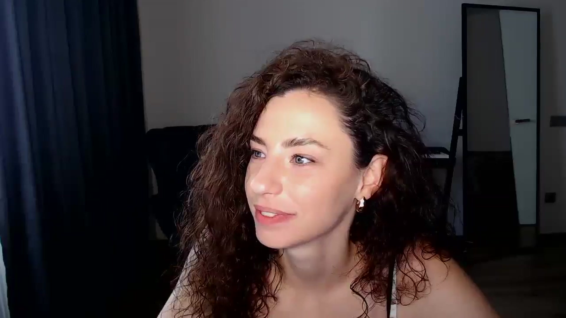 Gallery image thumbnail from BeWonderful's myfreecams stream on, 07/07/2025, 13:13 image 13 of 20