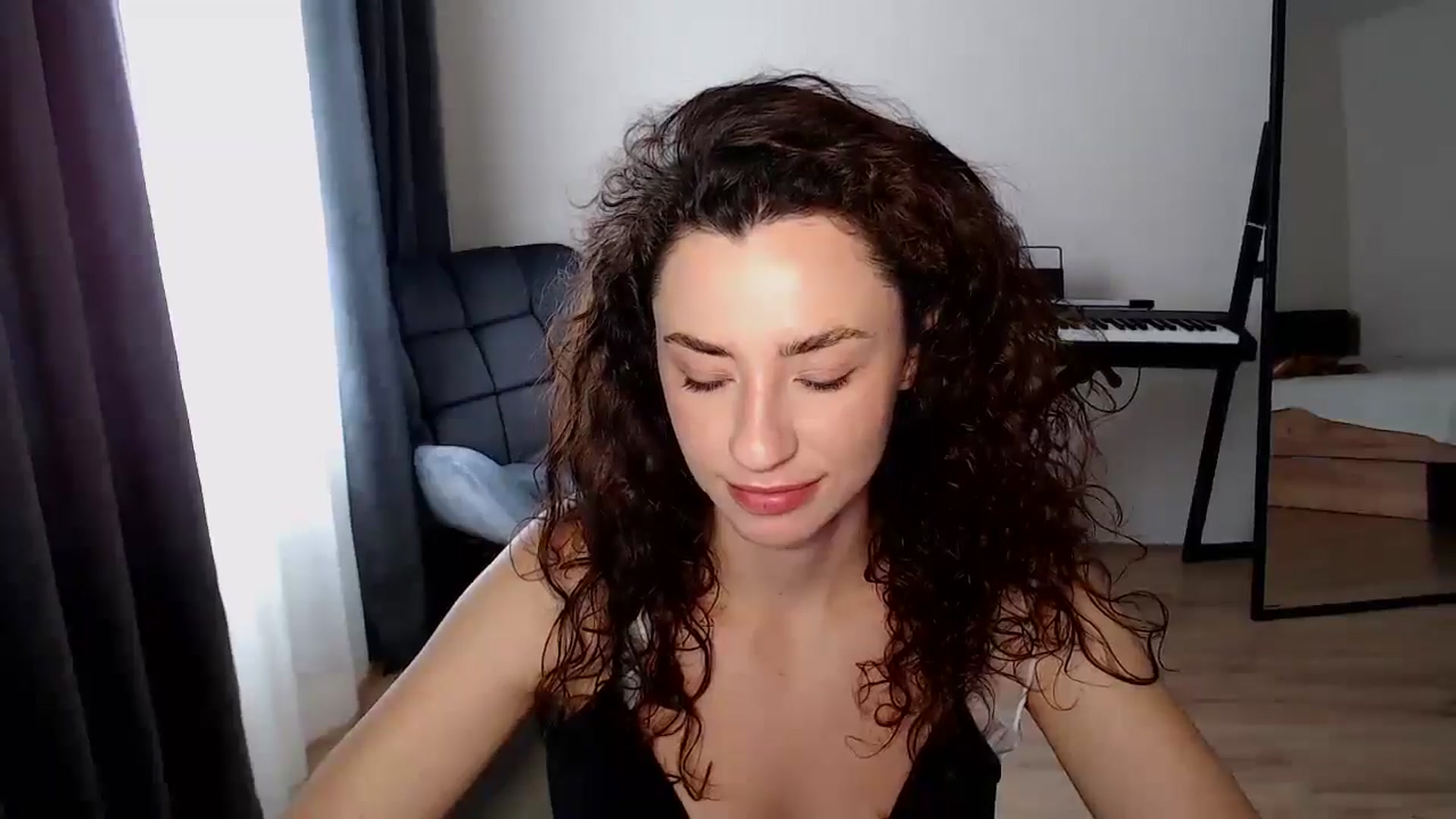 Gallery image thumbnail from BeWonderful's myfreecams stream on, 07/12/2025, 11:56 image 10 of 20