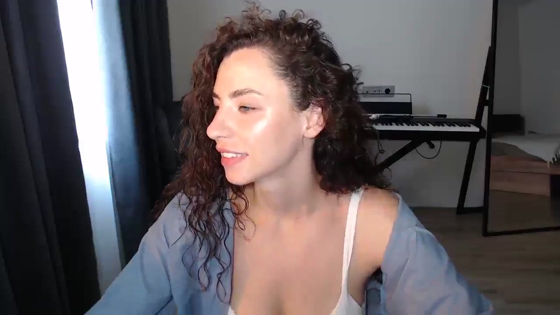 Gallery image thumbnail from BeWonderful's myfreecams stream on, 07/13/2025, 14:16 image 6 of 20