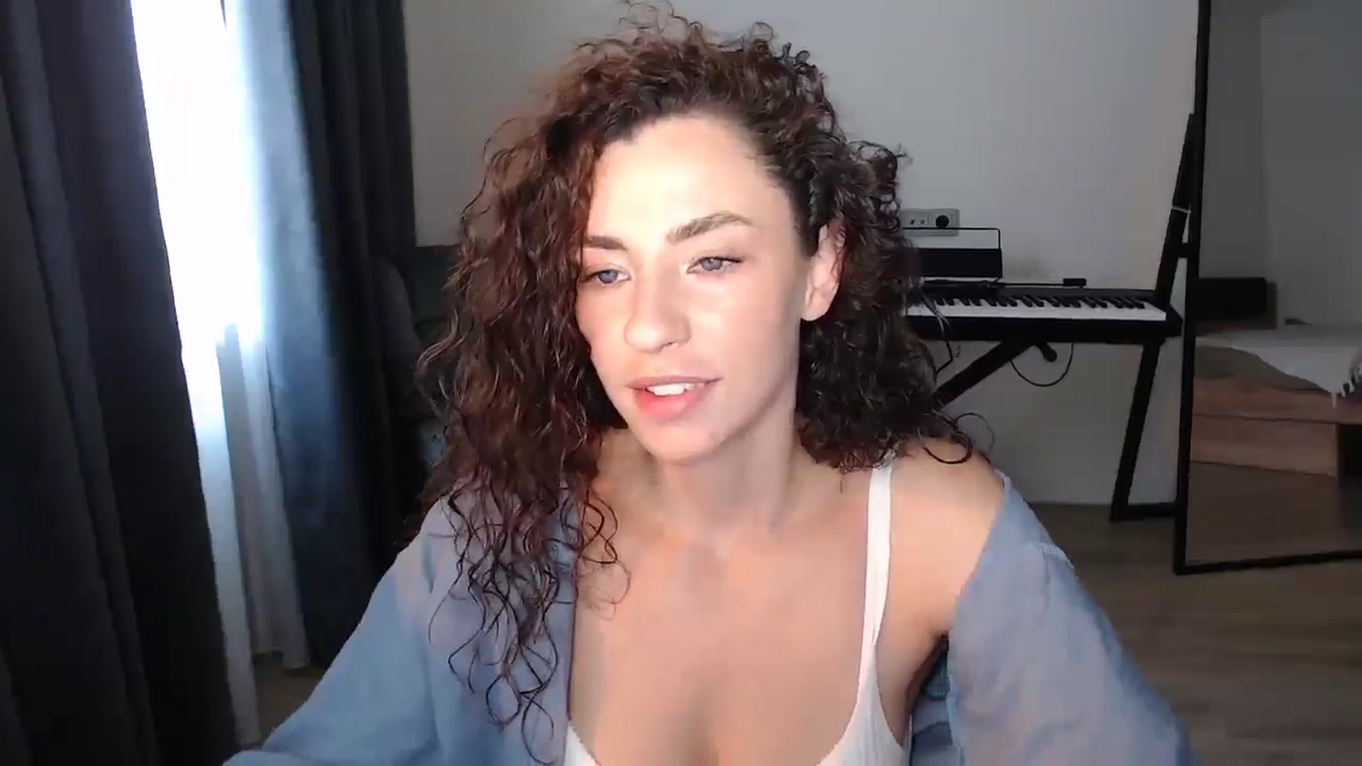 Gallery image thumbnail from BeWonderful's myfreecams stream on, 07/13/2025, 14:16 image 8 of 20