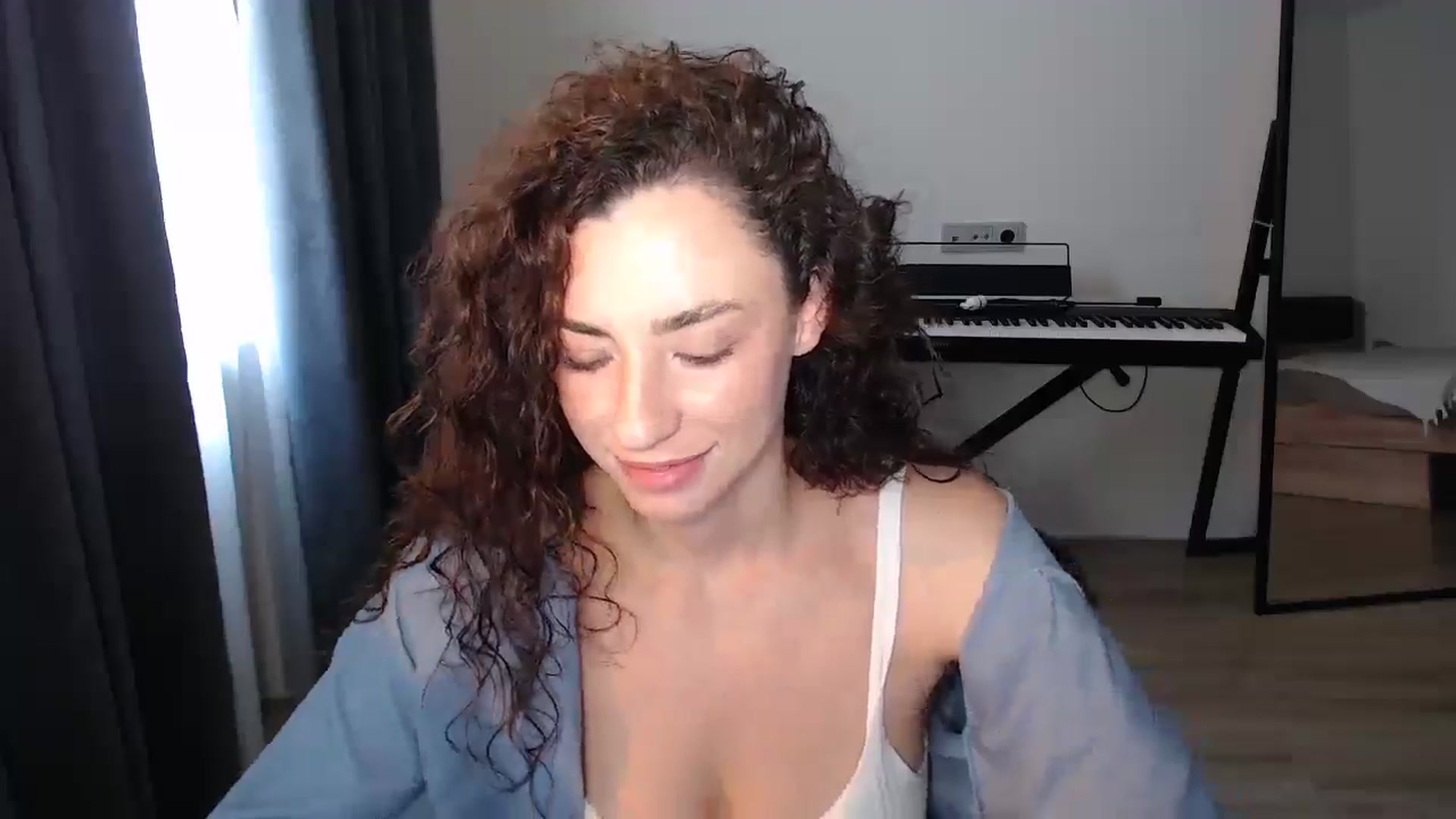 Gallery image thumbnail from BeWonderful's myfreecams stream on, 07/13/2025, 14:16 image 16 of 20