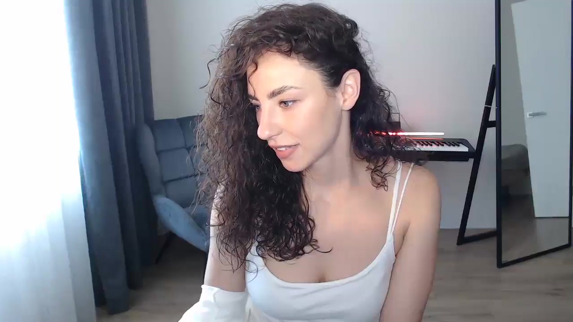 Gallery image thumbnail from BeWonderful's myfreecams stream on, 08/02/2025, 08:48 image 6 of 20
