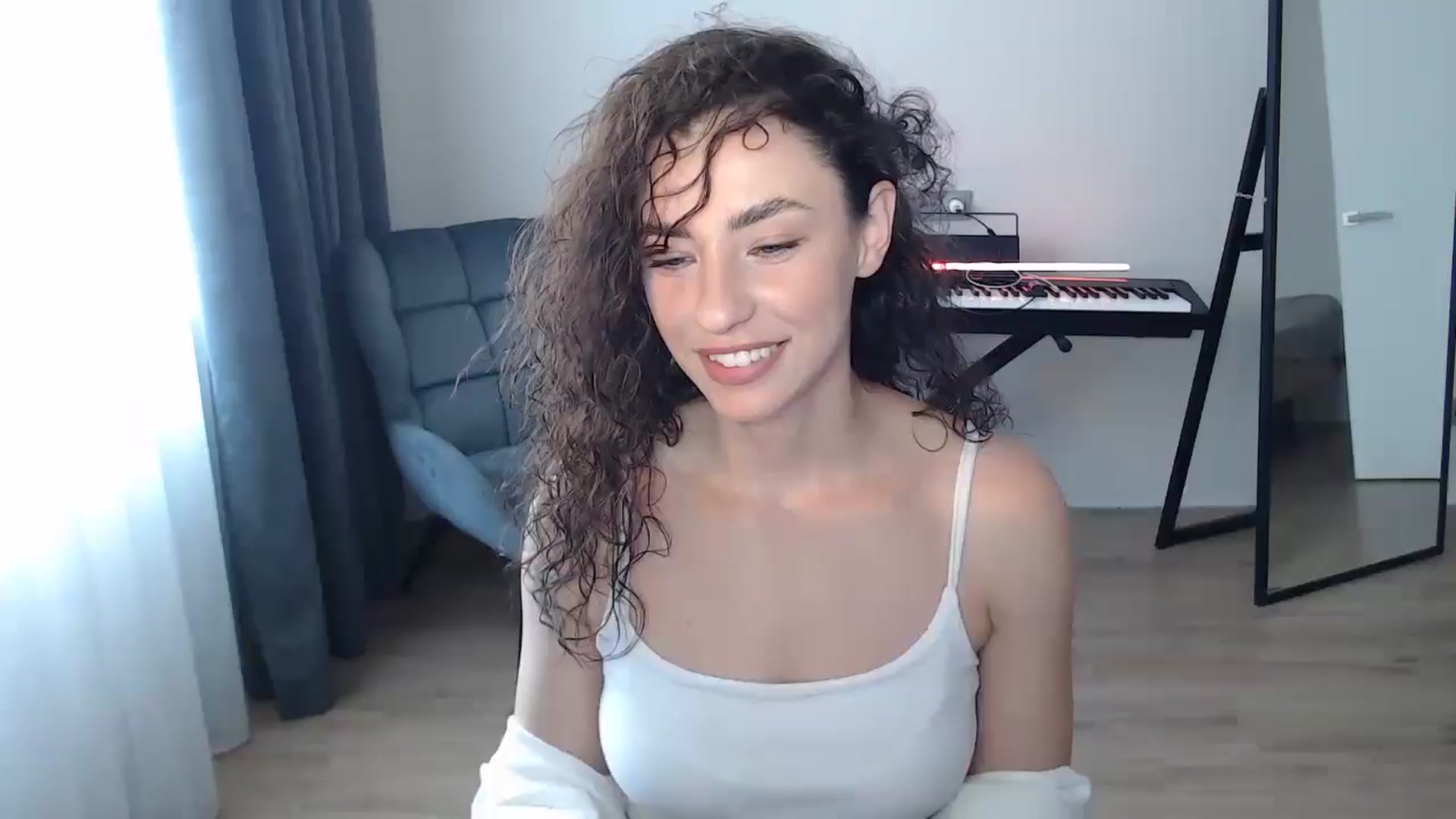 Gallery image thumbnail from BeWonderful's myfreecams stream on, 08/02/2025, 08:48 image 17 of 20