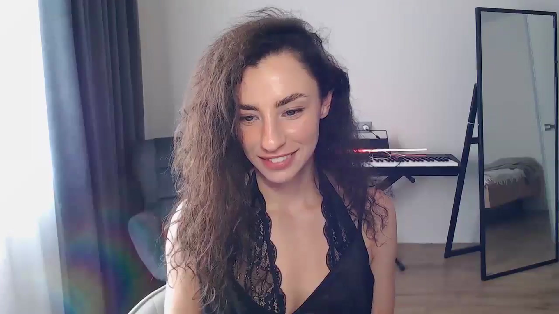 Gallery image thumbnail from BeWonderful's myfreecams stream on, 08/05/2025, 13:05 image 17 of 20