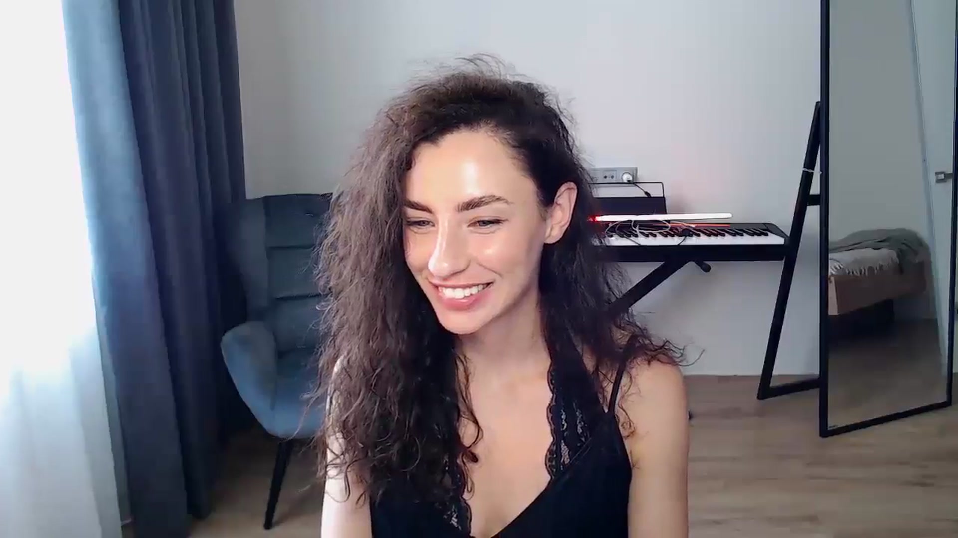 Gallery image thumbnail from BeWonderful's myfreecams stream on, 08/05/2025, 13:58 image 15 of 20