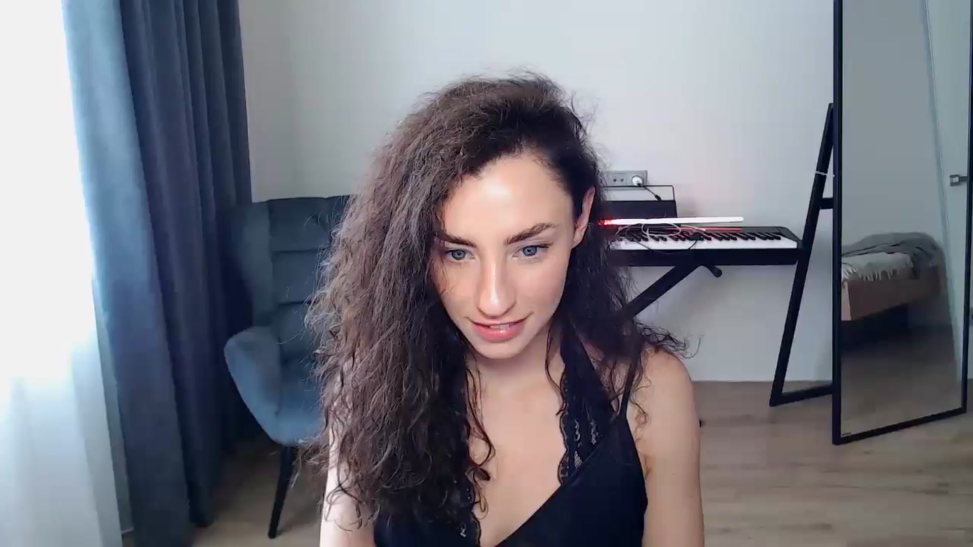 Gallery image thumbnail from BeWonderful's myfreecams stream on, 08/05/2025, 13:58 image 13 of 20