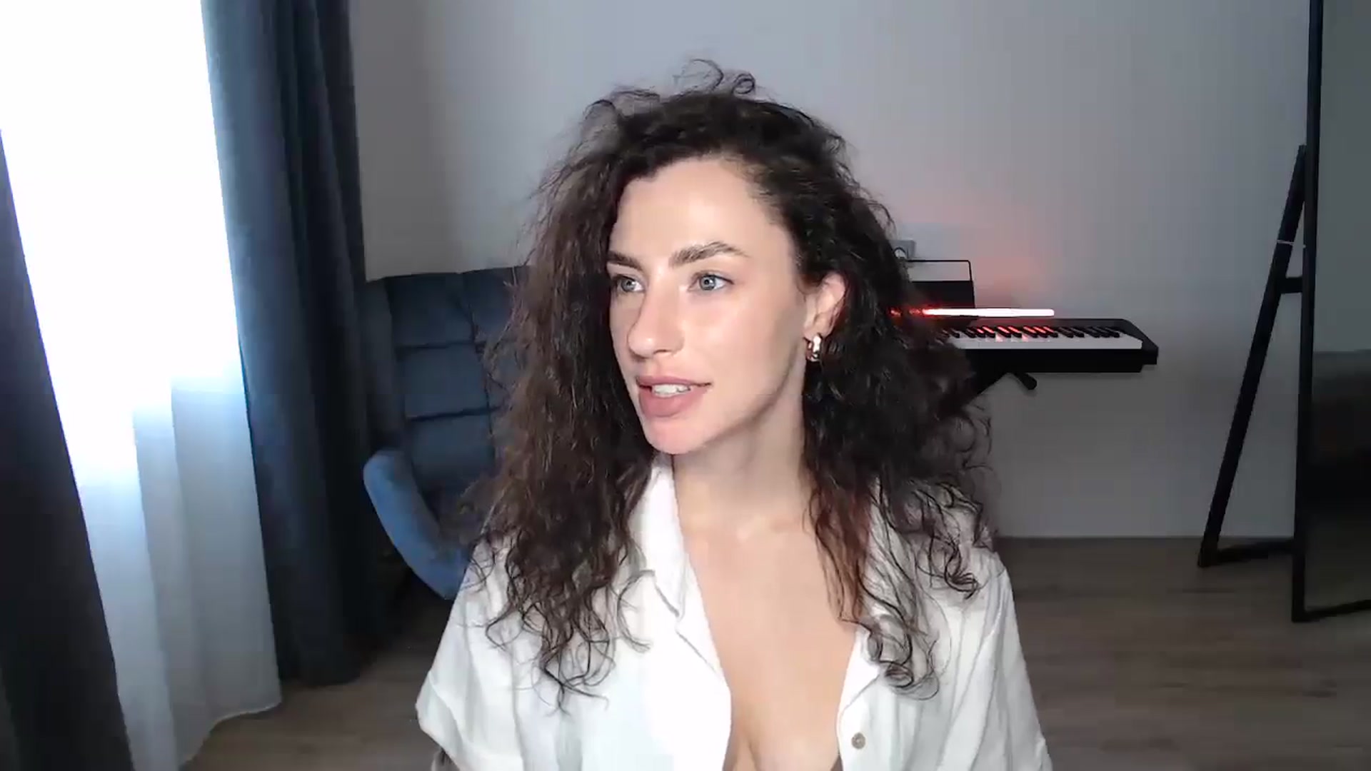 Gallery image thumbnail from BeWonderful's myfreecams stream on, 08/06/2025, 14:43 image 10 of 20
