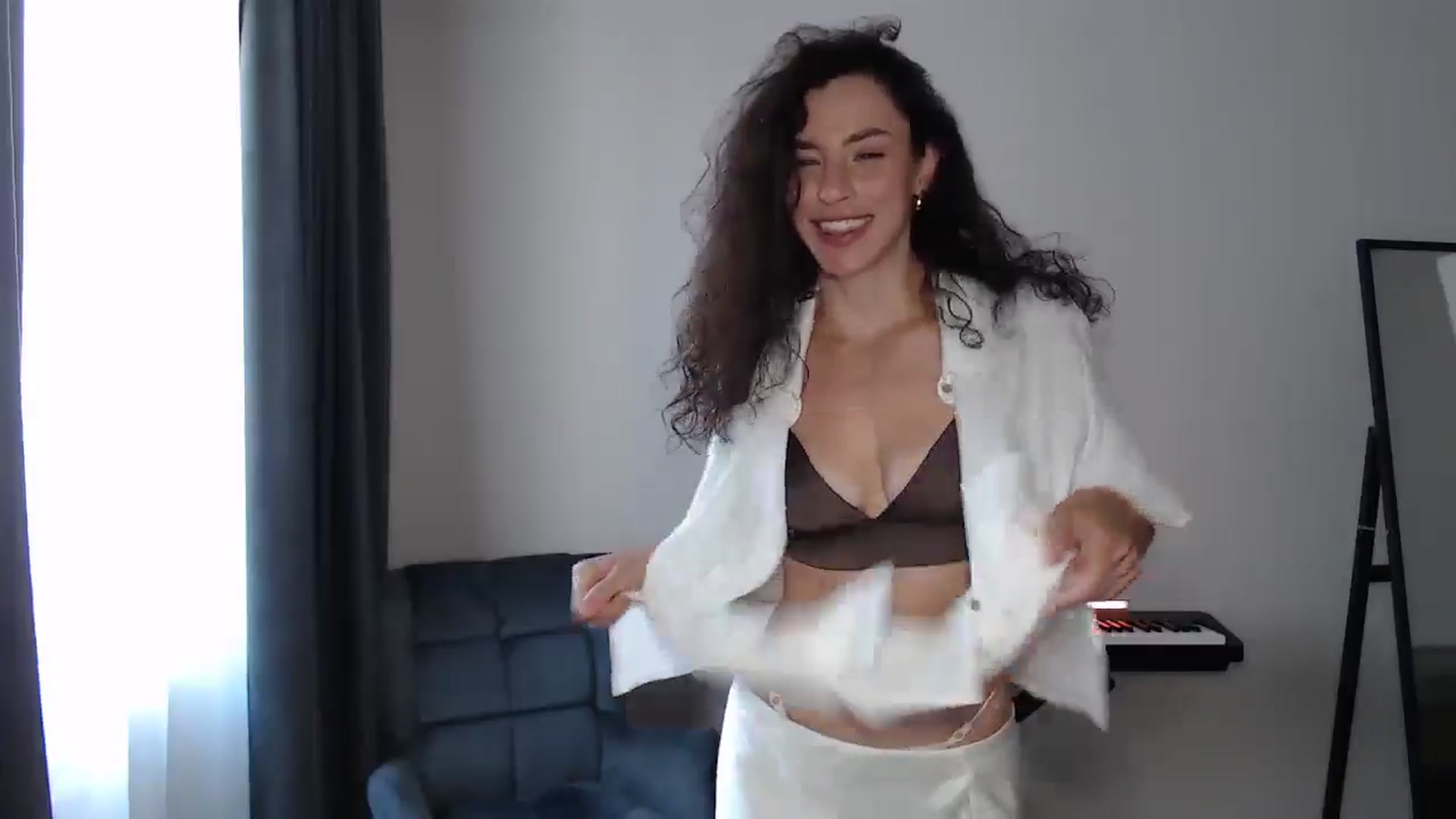 Gallery image thumbnail from BeWonderful's myfreecams stream on, 08/06/2025, 14:43 image 7 of 20