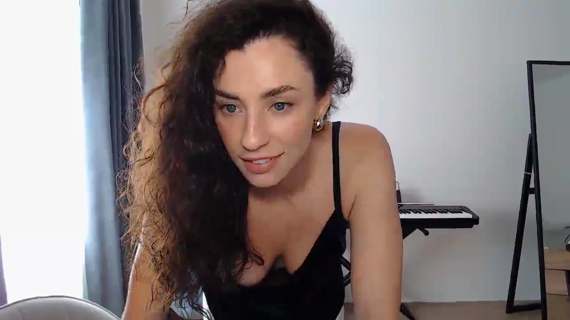 Gallery image thumbnail from BeWonderful's myfreecams stream on, 08/10/2025, 11:26 image 14 of 20