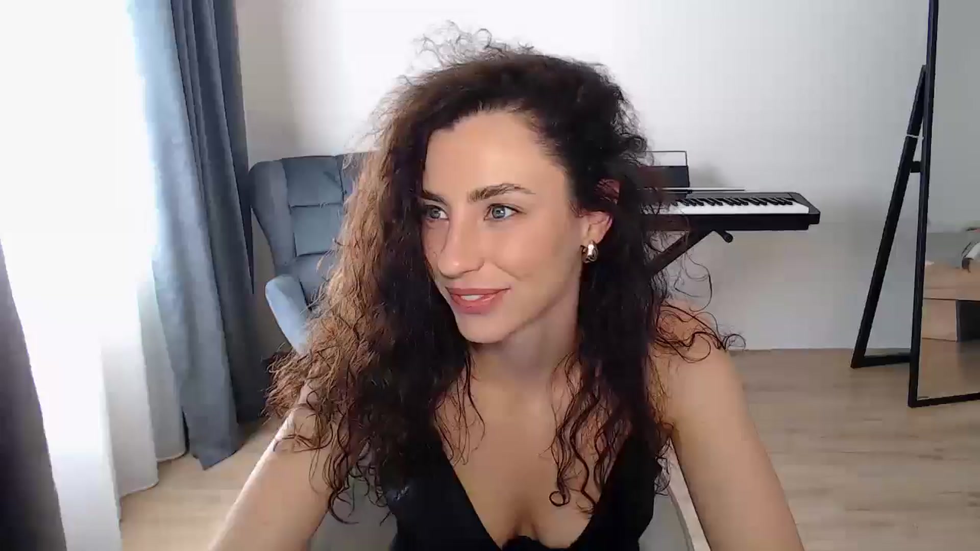 Gallery image thumbnail from BeWonderful's myfreecams stream on, 08/10/2025, 11:59 image 6 of 20