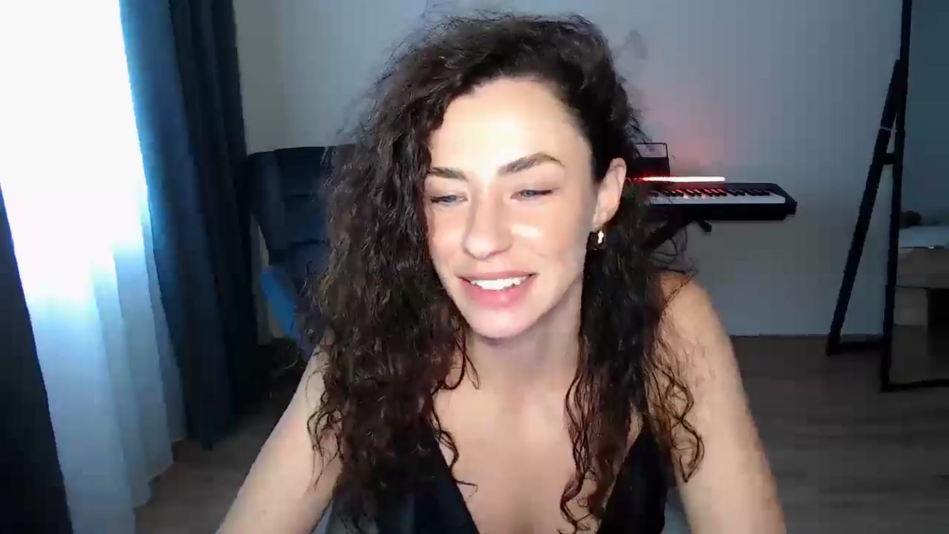 Gallery image thumbnail from BeWonderful's myfreecams stream on, 08/10/2025, 15:22 image 4 of 20