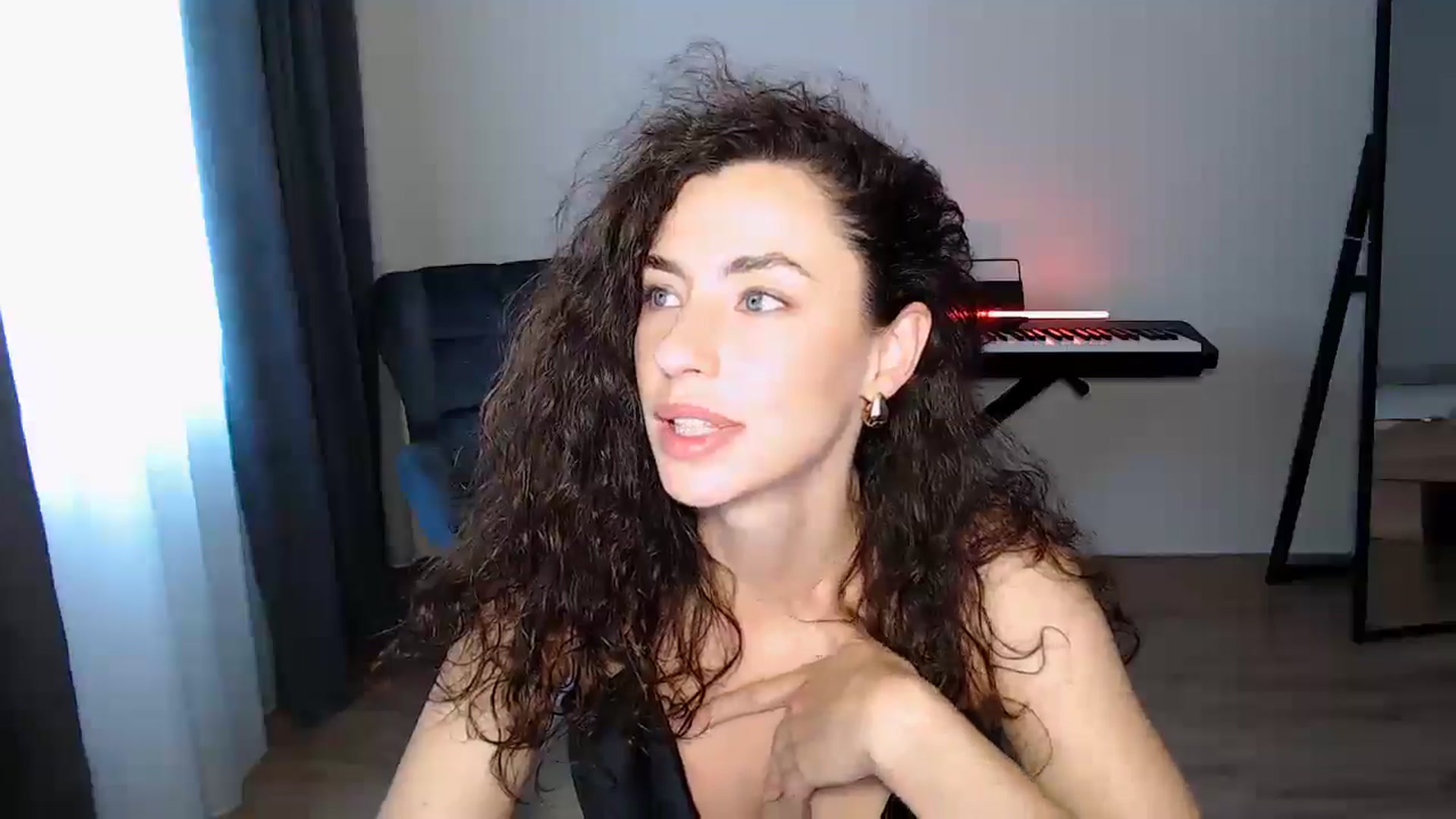 Gallery image thumbnail from BeWonderful's myfreecams stream on, 08/10/2025, 15:22 image 15 of 20